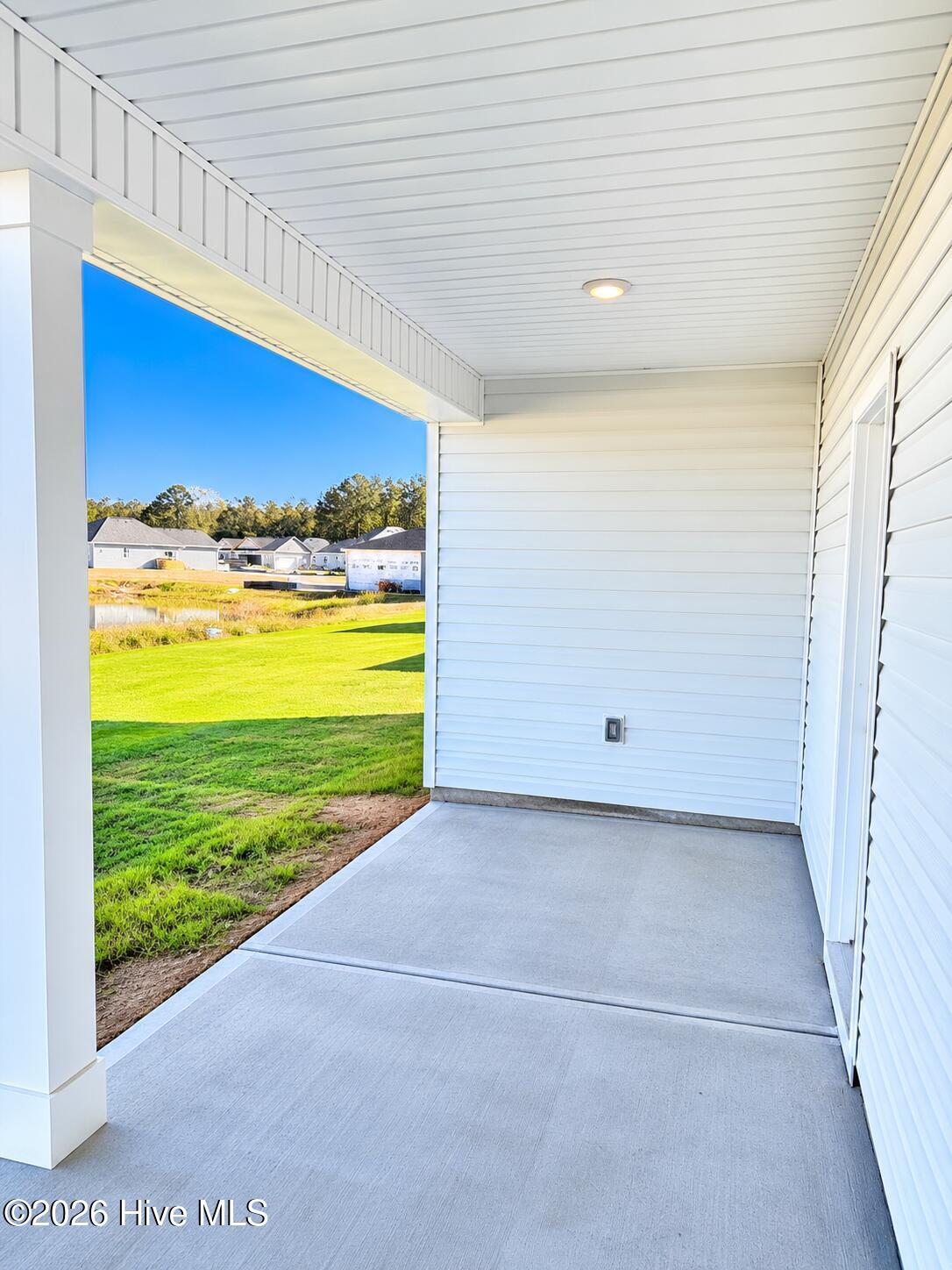 162 Seashore Street Property Photo 33