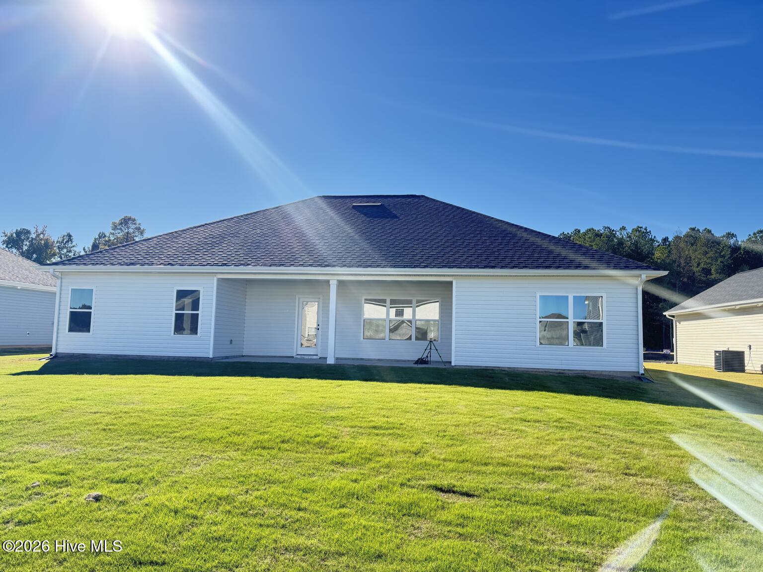 162 Seashore Street Property Photo 34