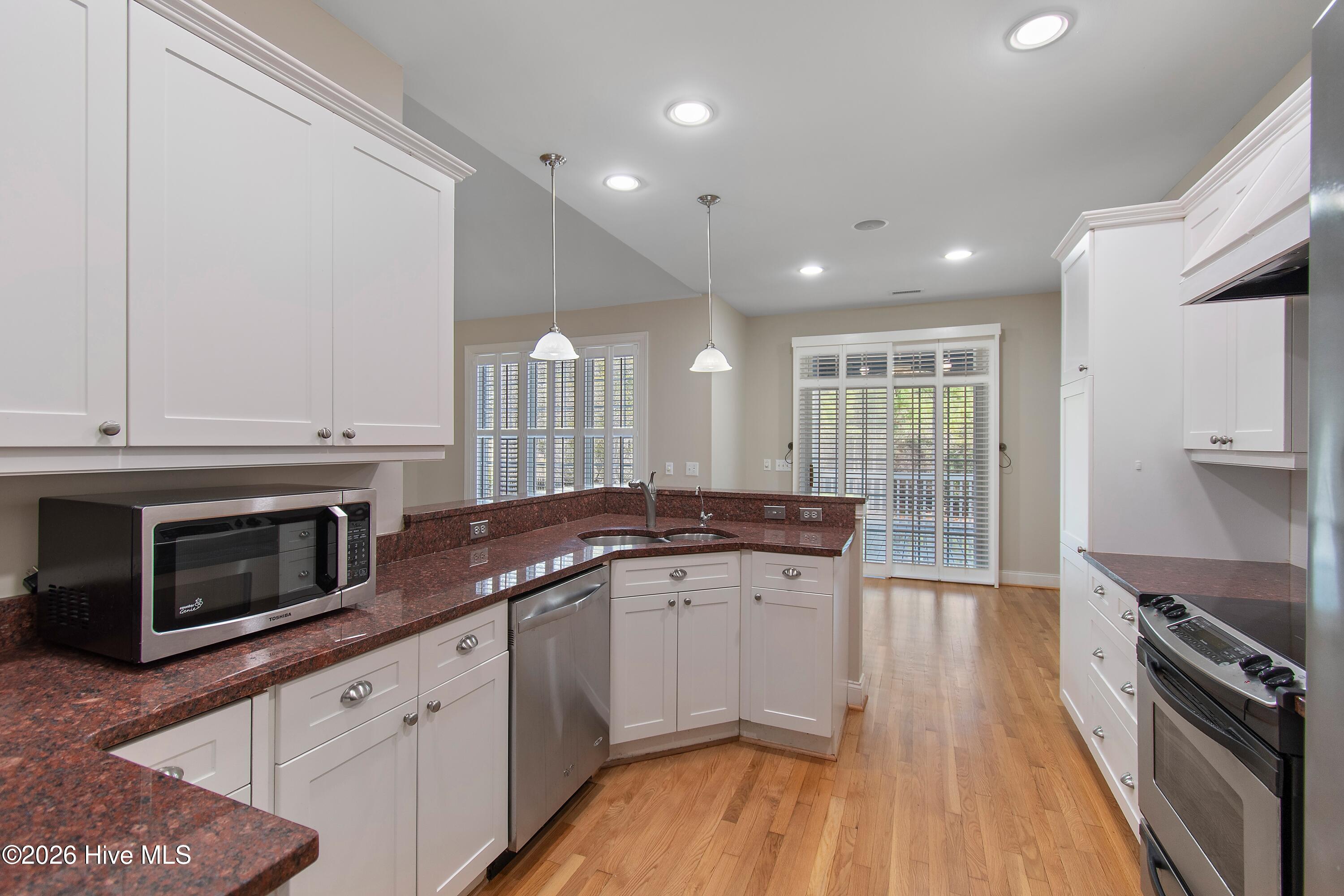 3687 Wingfoot Drive Property Photo 12