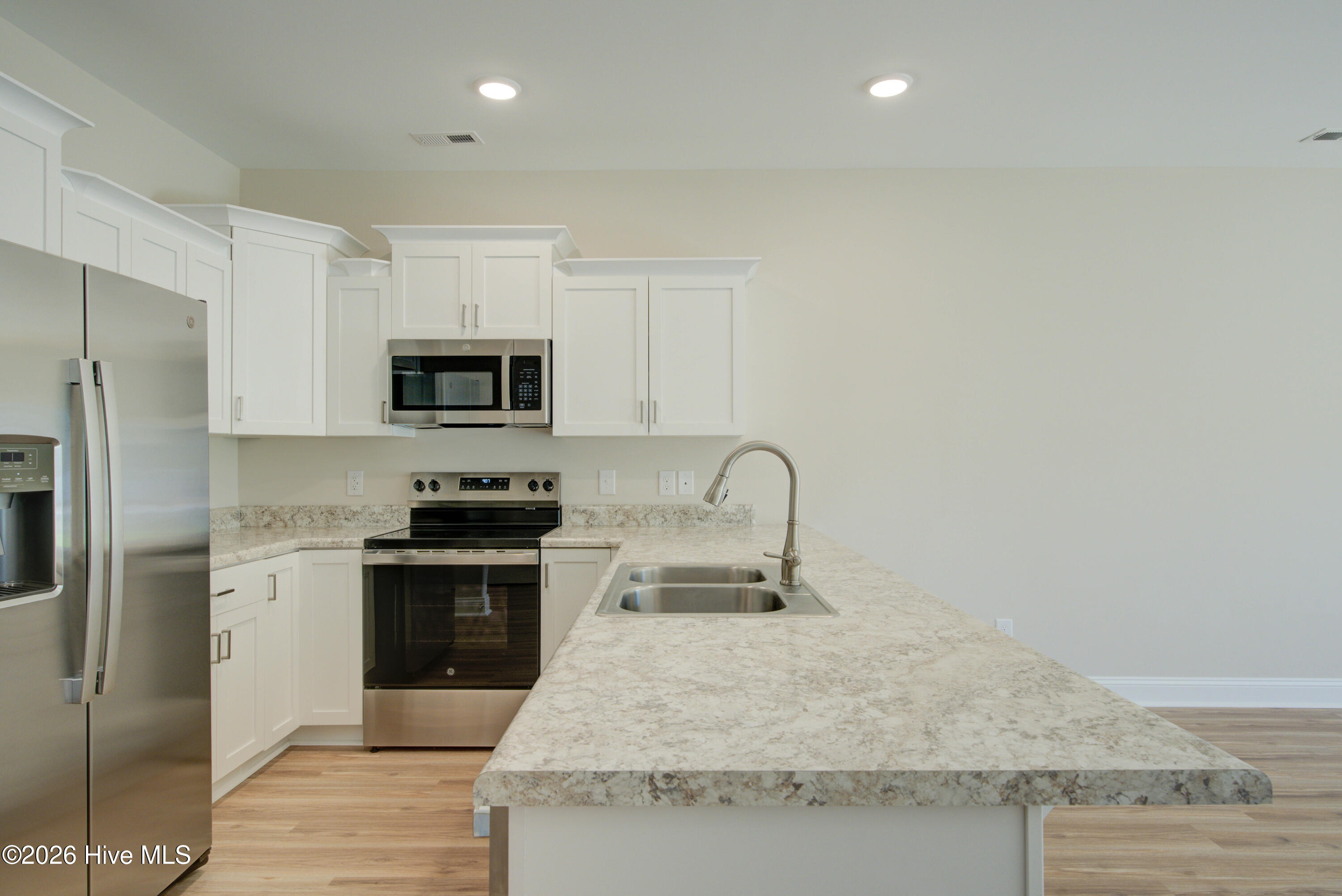 215 Sandpiper Place Property Photo 10