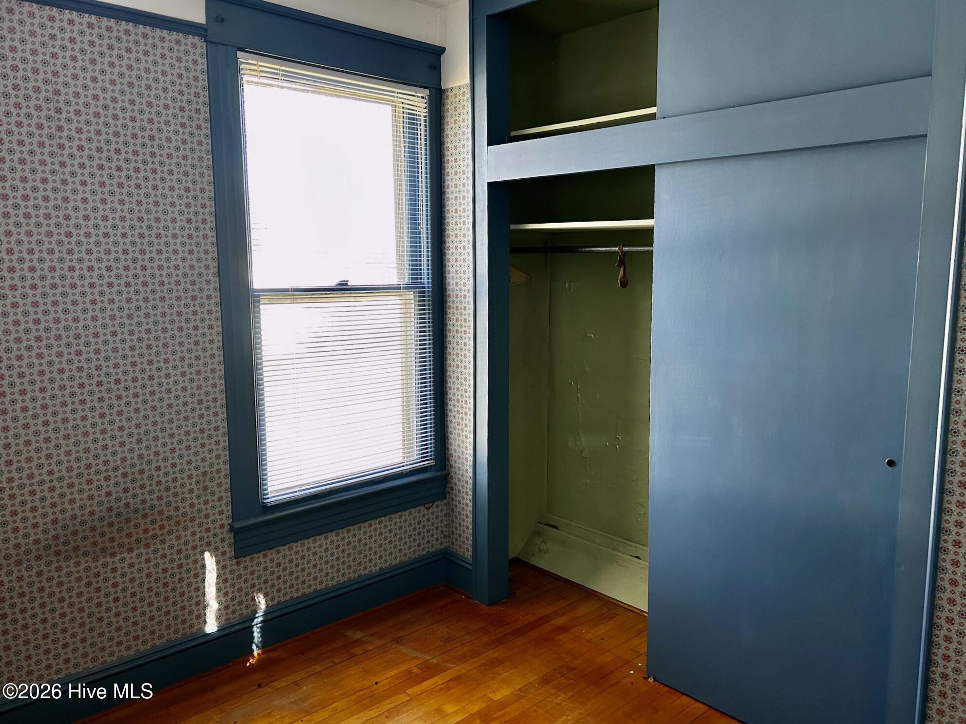 514 E Washington Street Property Photo 35