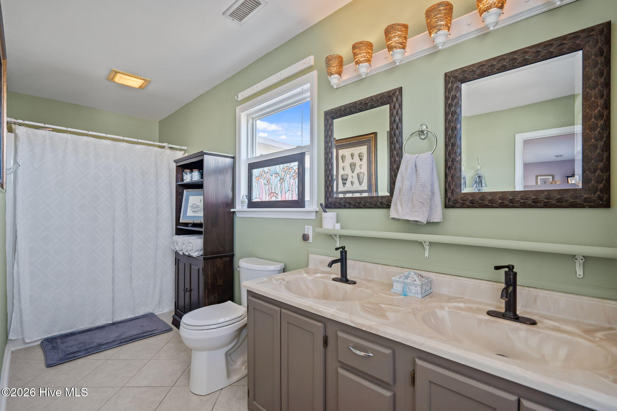 121 Seagull Court Property Photo 21
