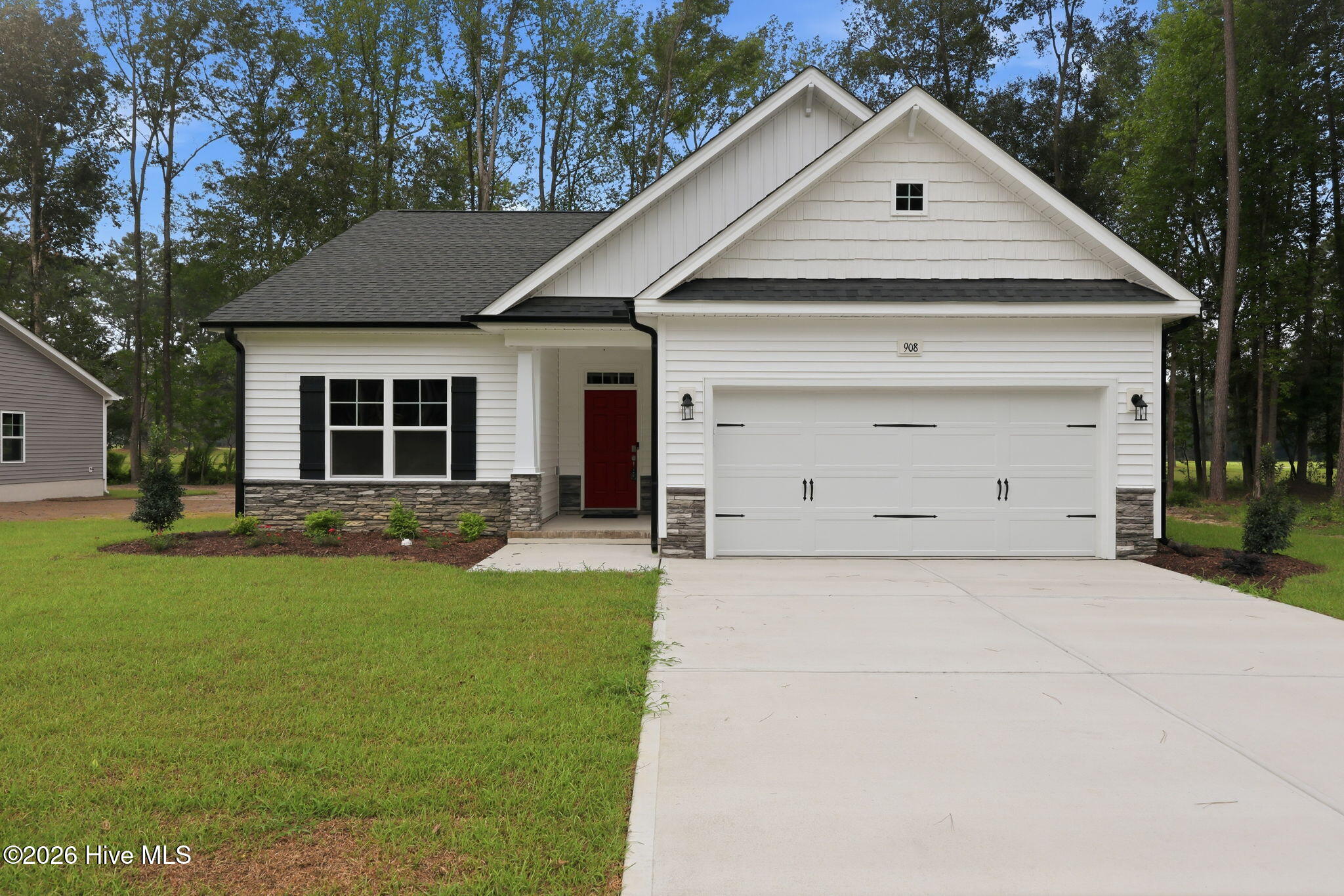 908 Rialto Lane Property Photo 1