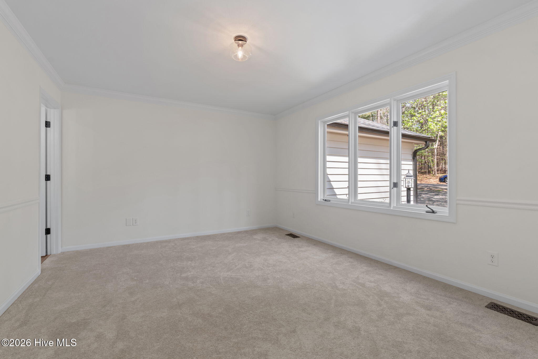 512 Argyll Drive Property Photo 18
