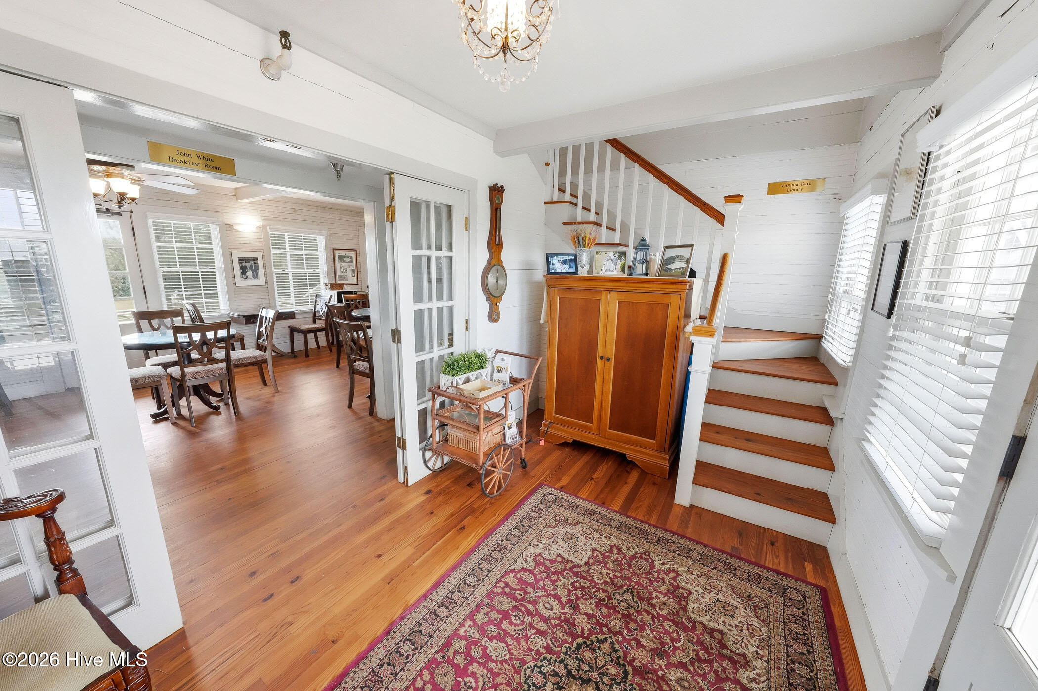 6715 S Croatan Highway Property Photo 10