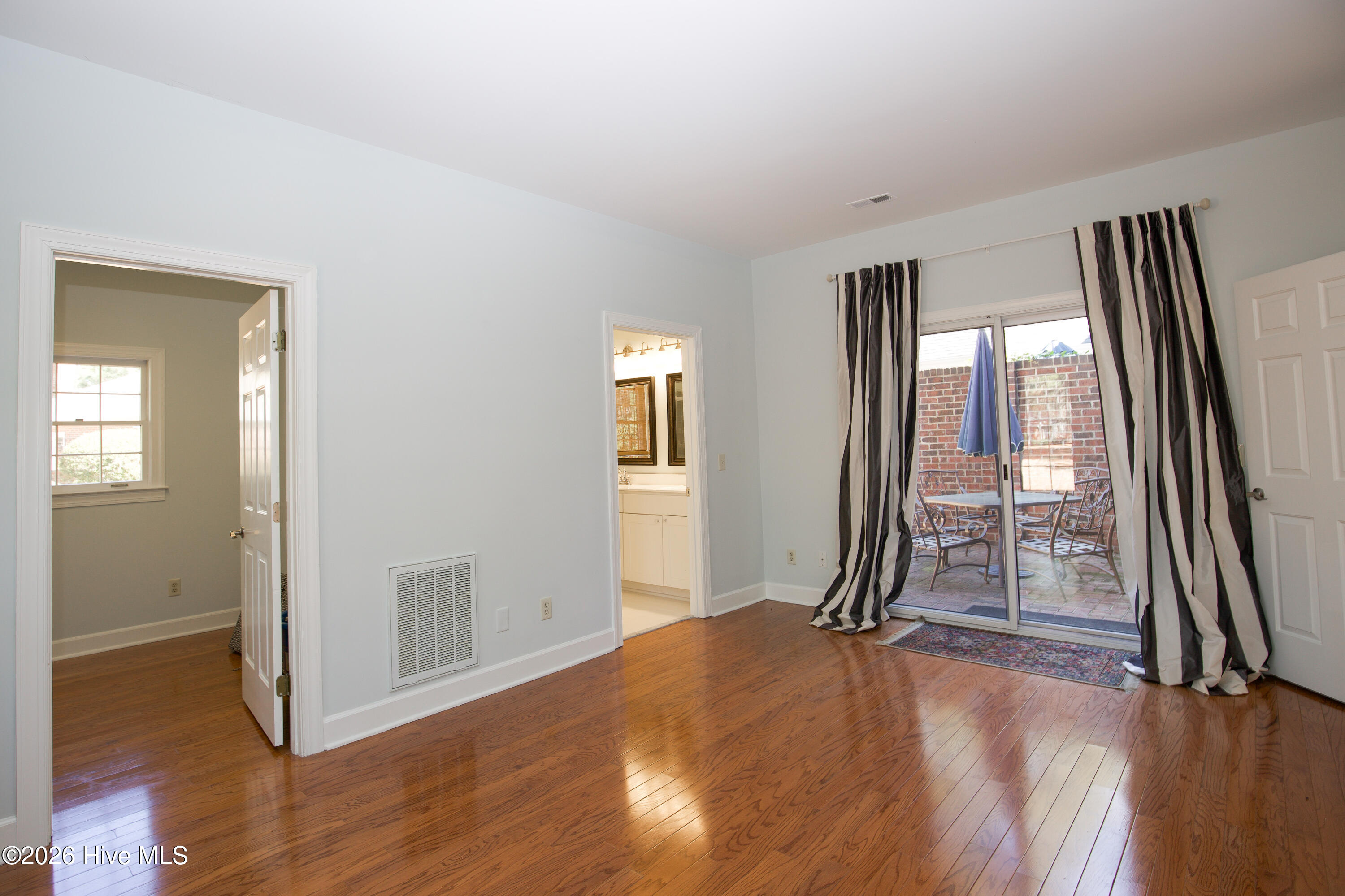 3 Drayton Court Property Photo 11