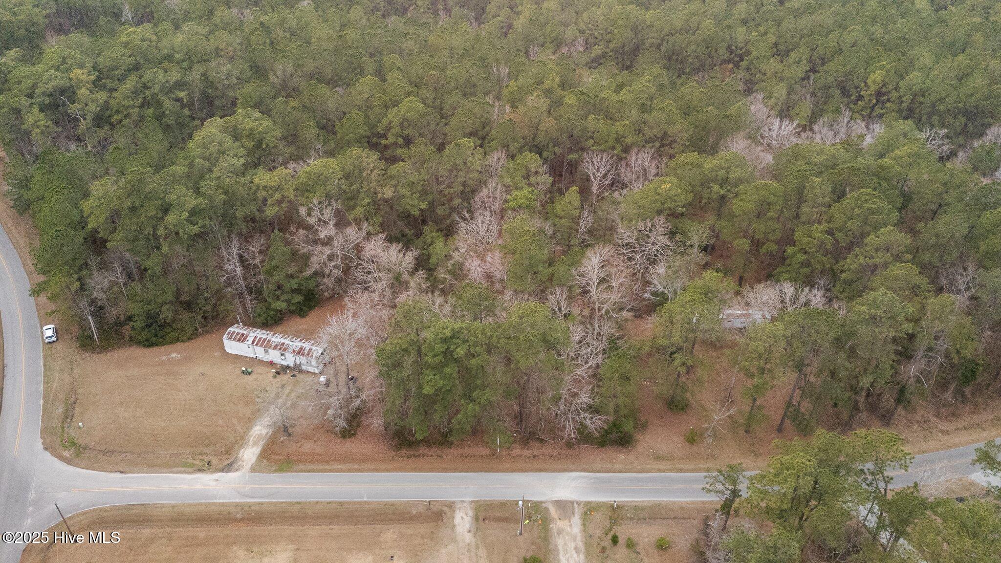 117 Deer Trail Property Photo 10