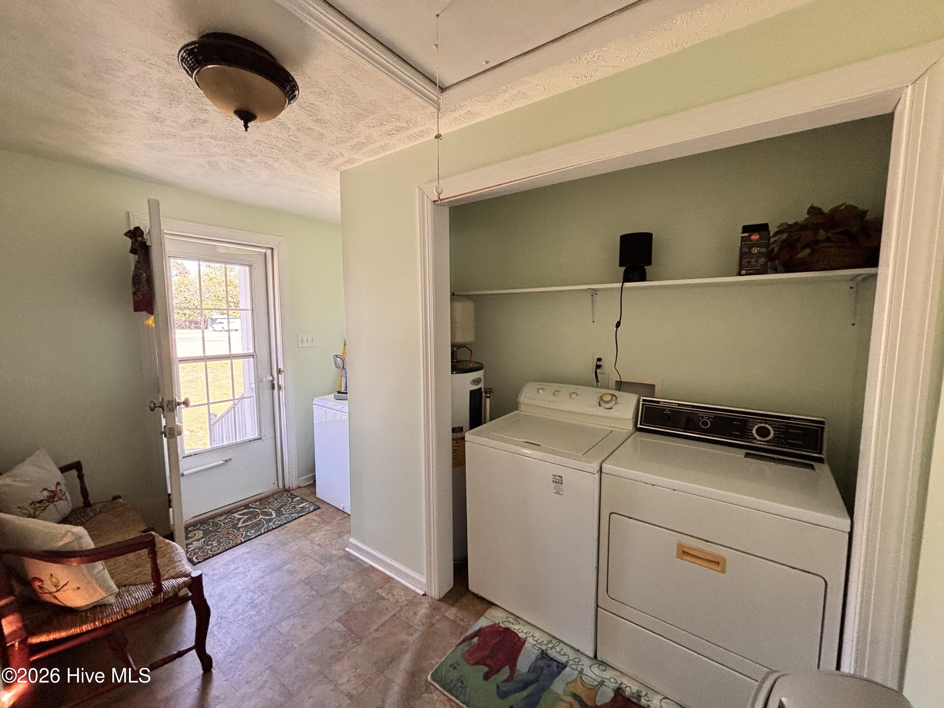 10335 Garland Highway Property Photo 8