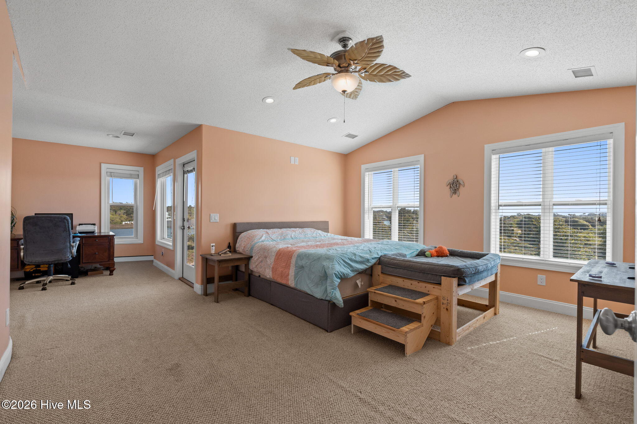 128 Blockade Runner Drive Property Photo 14