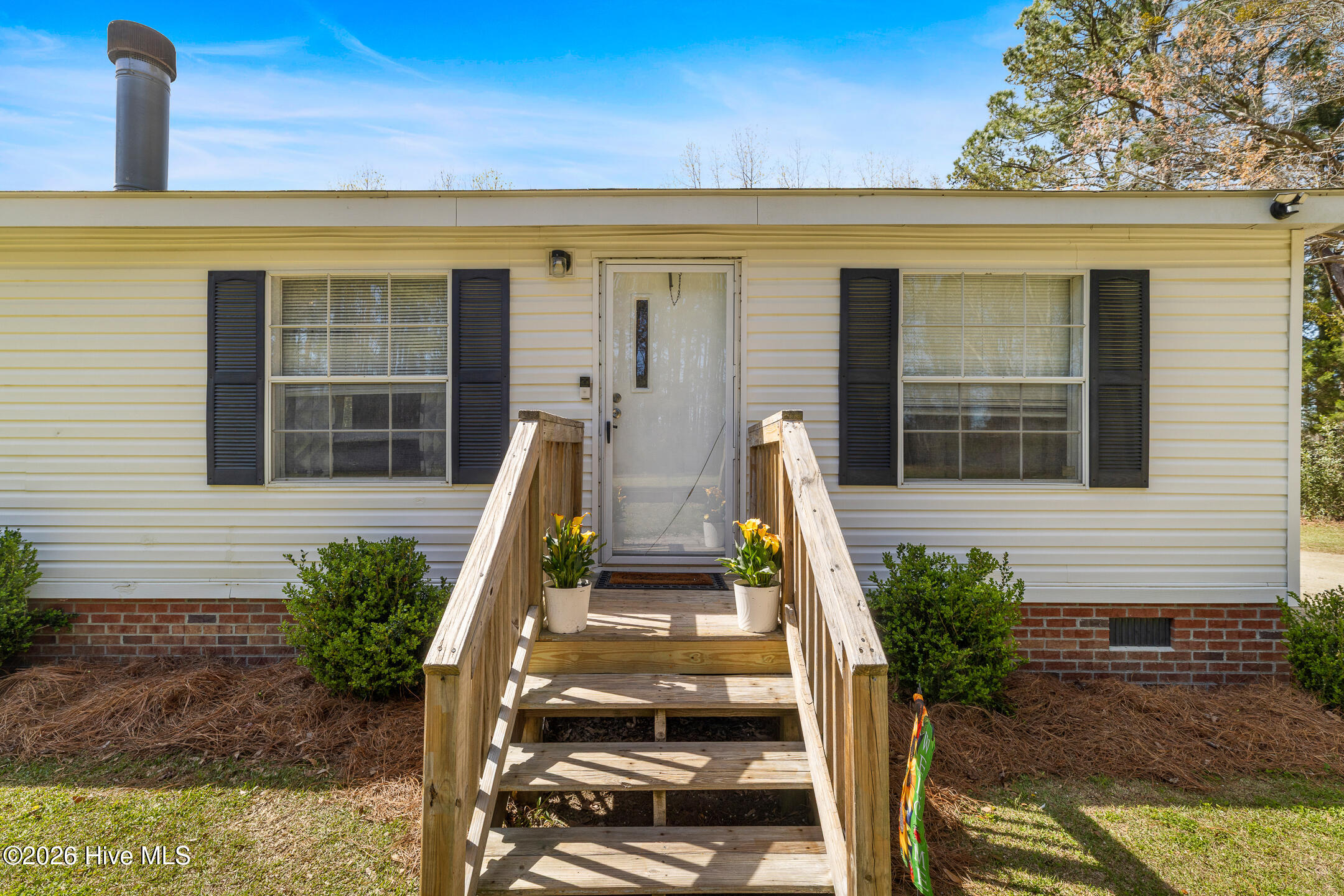 5525 Cox Road Nw Property Photo 1