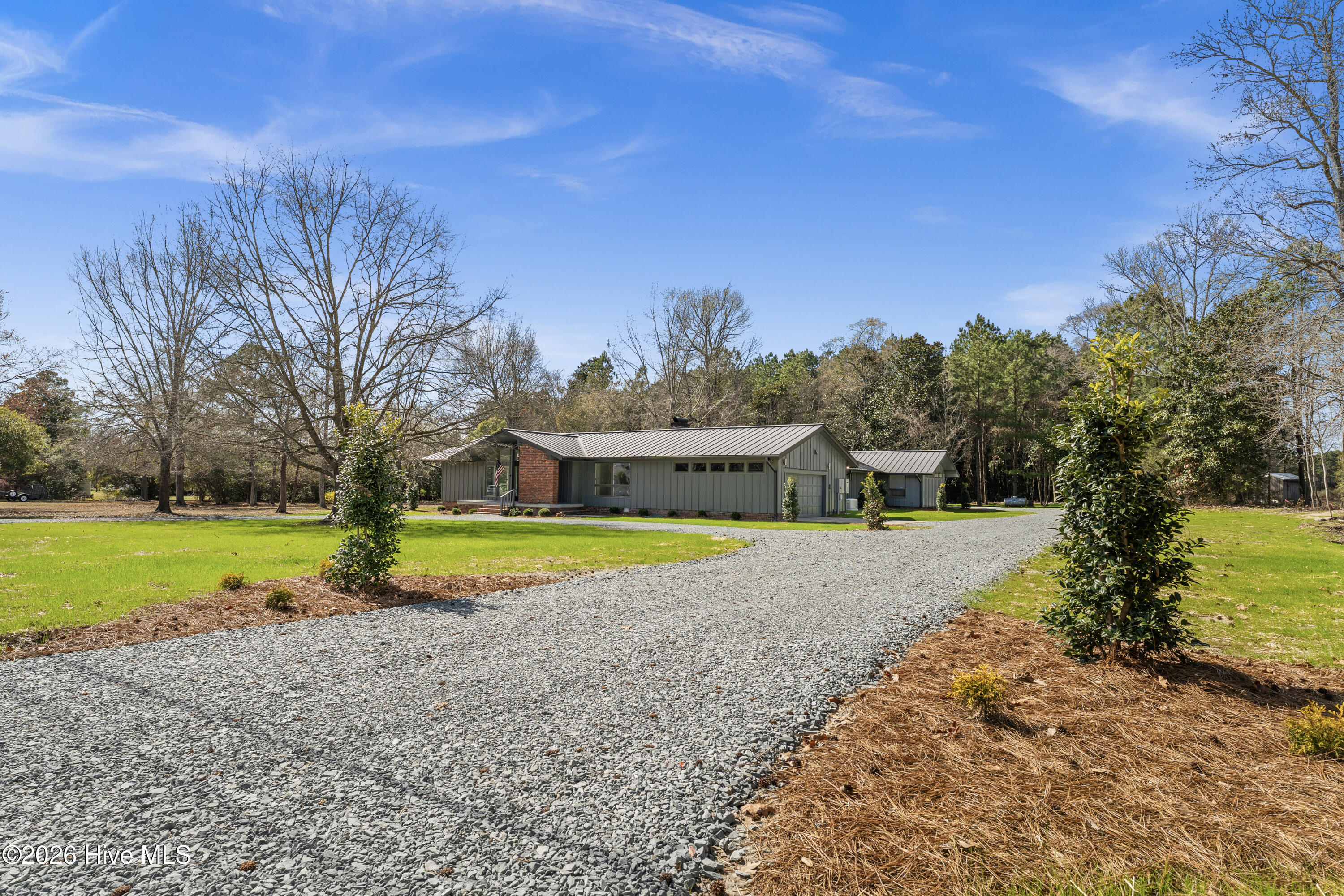 1000 Pine Street Property Photo 6