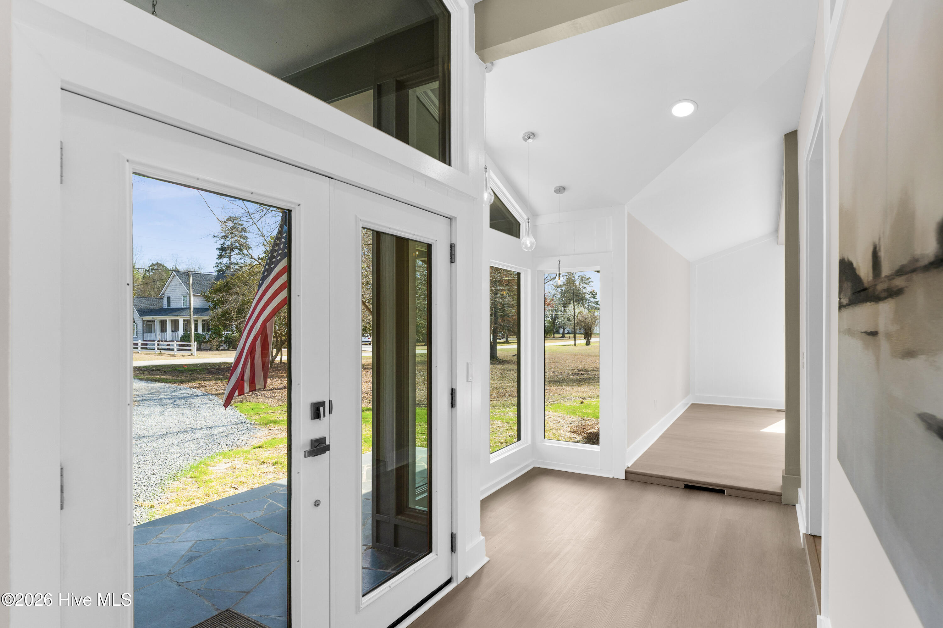1000 Pine Street Property Photo 11
