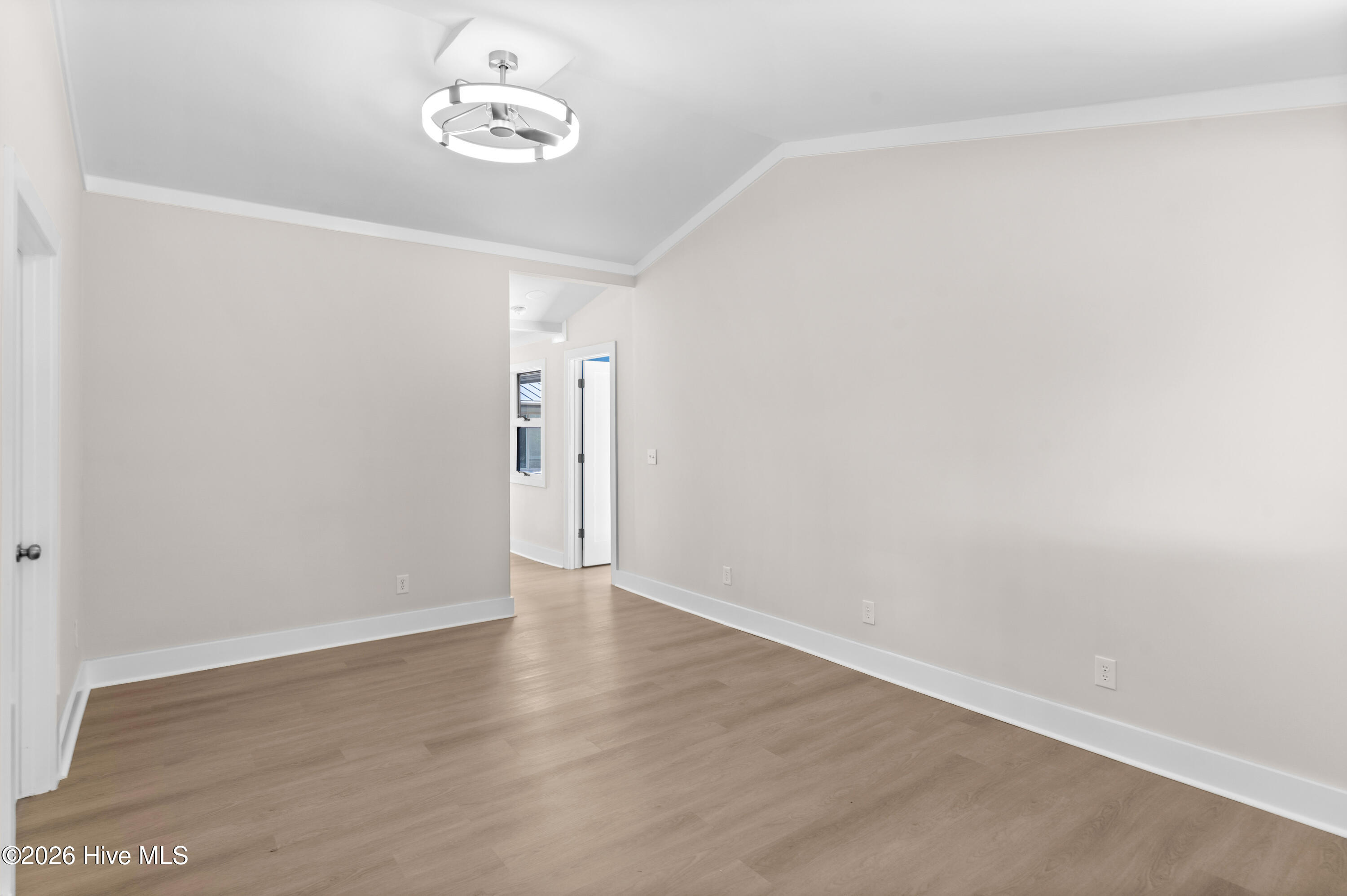 1000 Pine Street Property Photo 37
