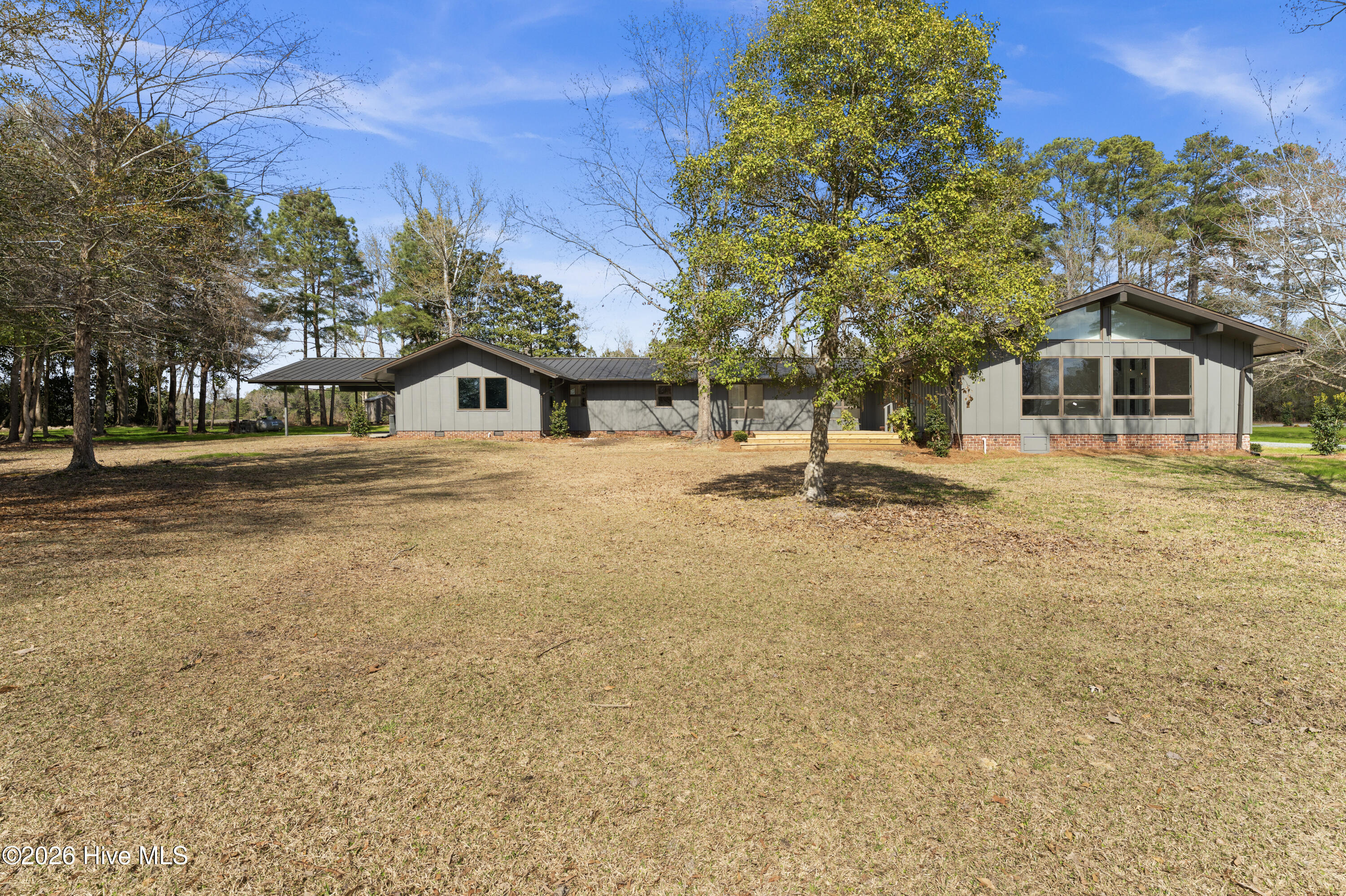 1000 Pine Street Property Photo 58