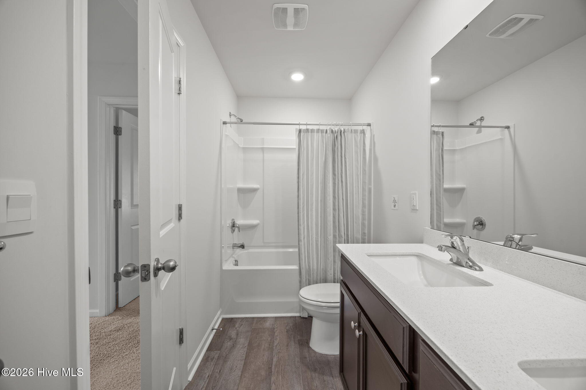 1917 Rolling Meadows Drive Property Photo 43