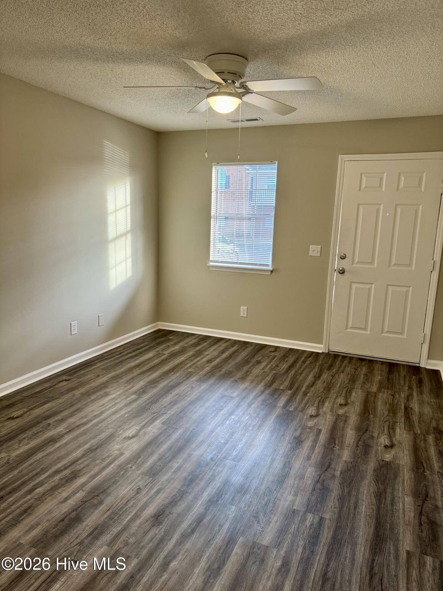 1287 Park West Drive 5 Property Photo 3