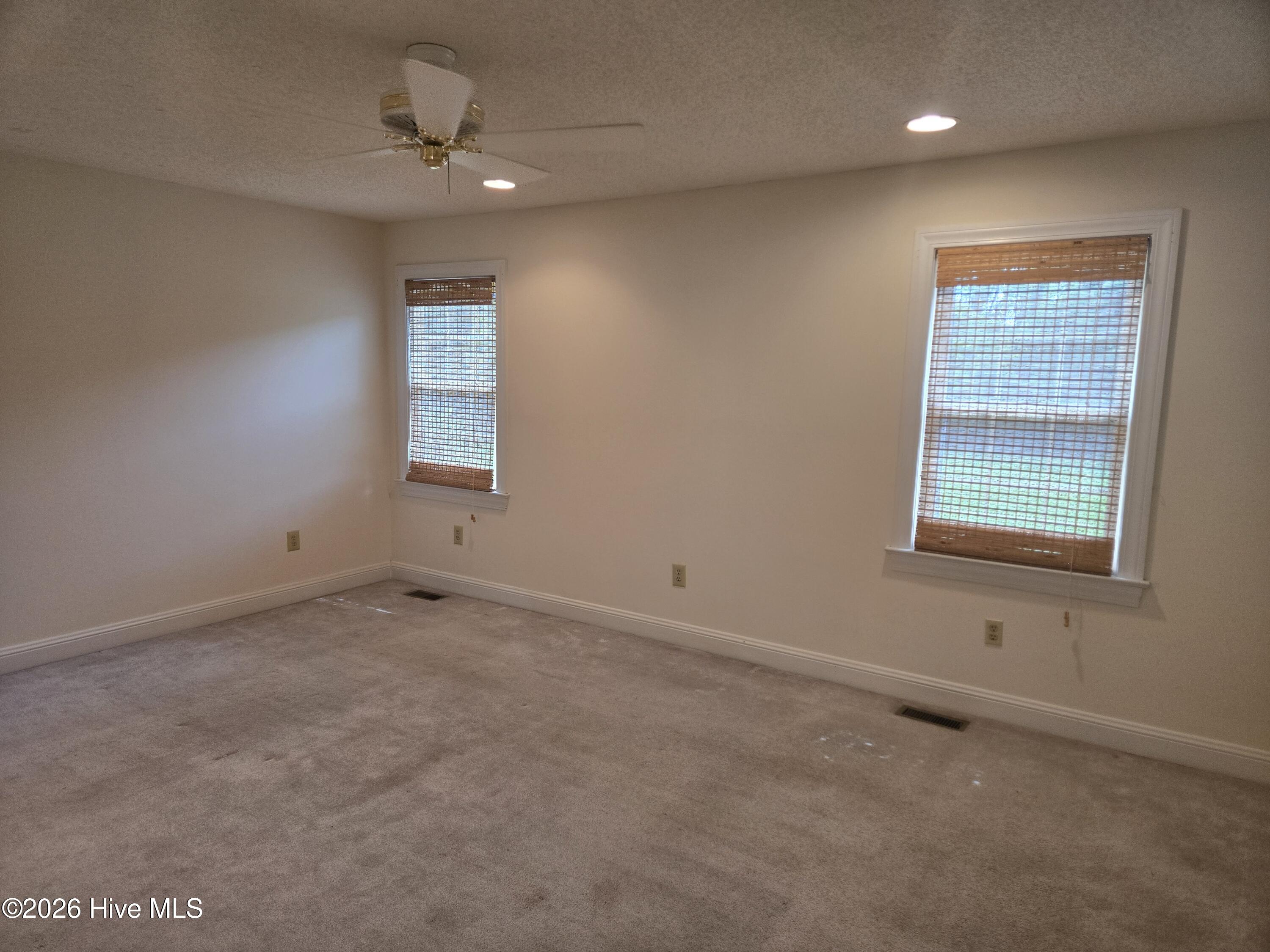1477 New Castle Court Property Photo 22