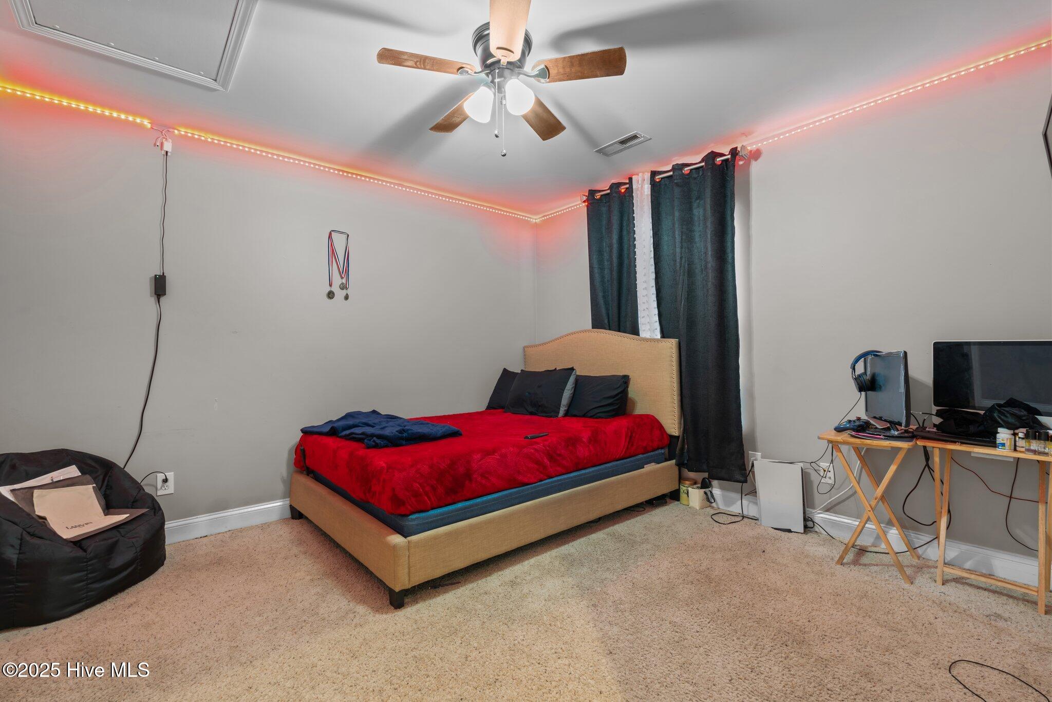 55 London Way Property Photo 34