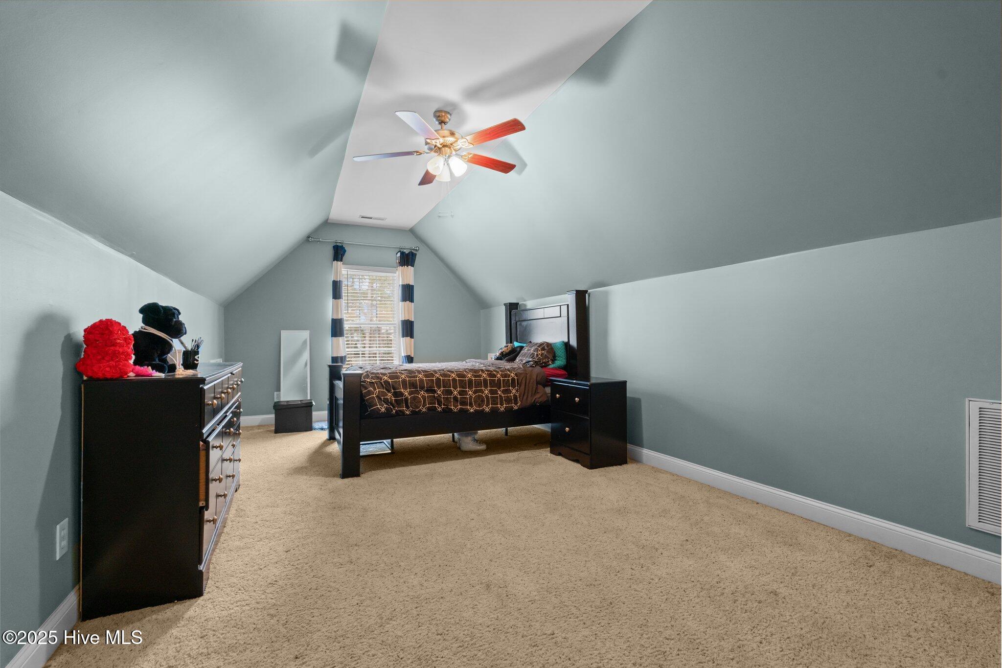 55 London Way Property Photo 37