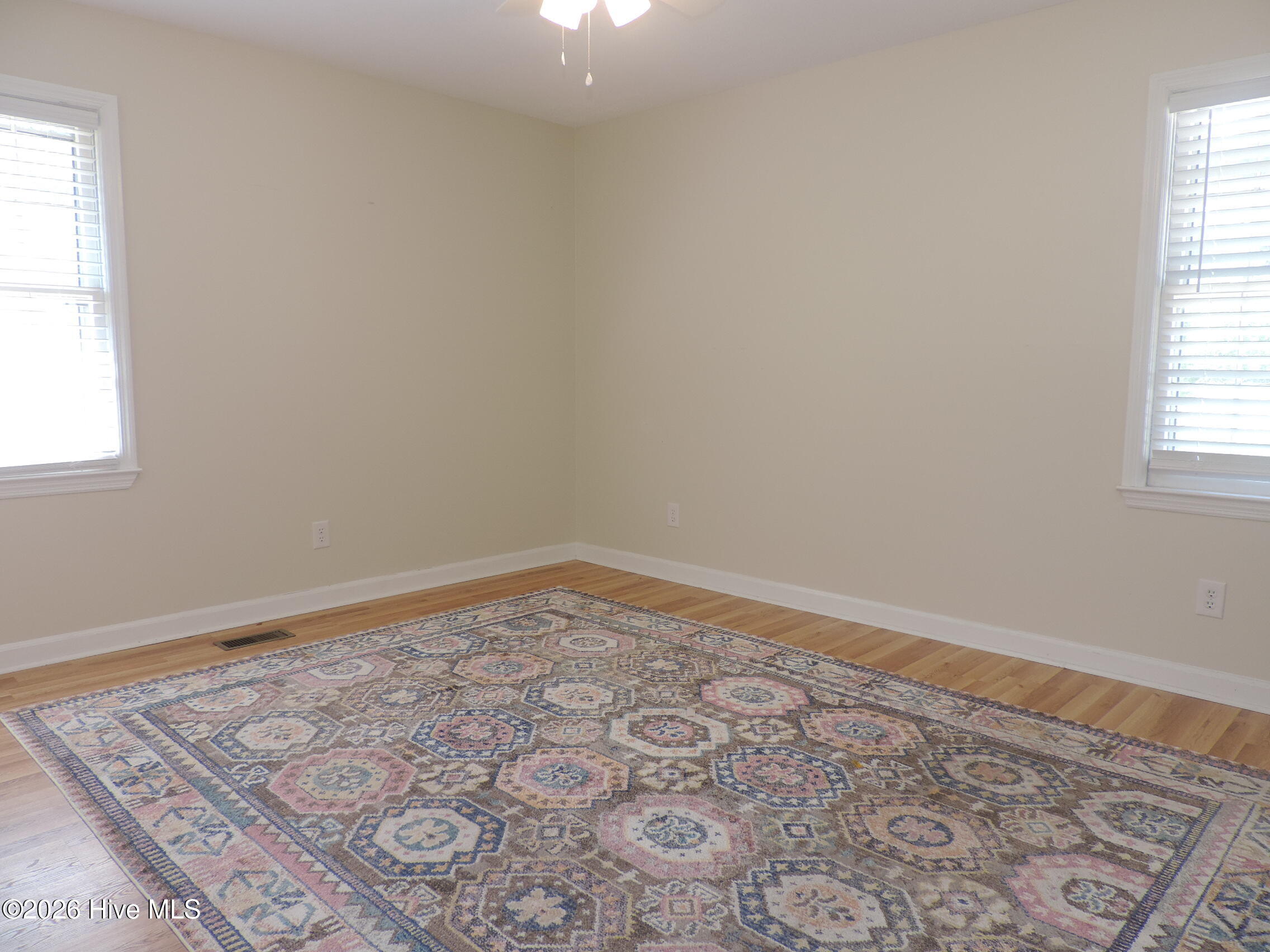 209 Shoreline Drive Property Photo 9