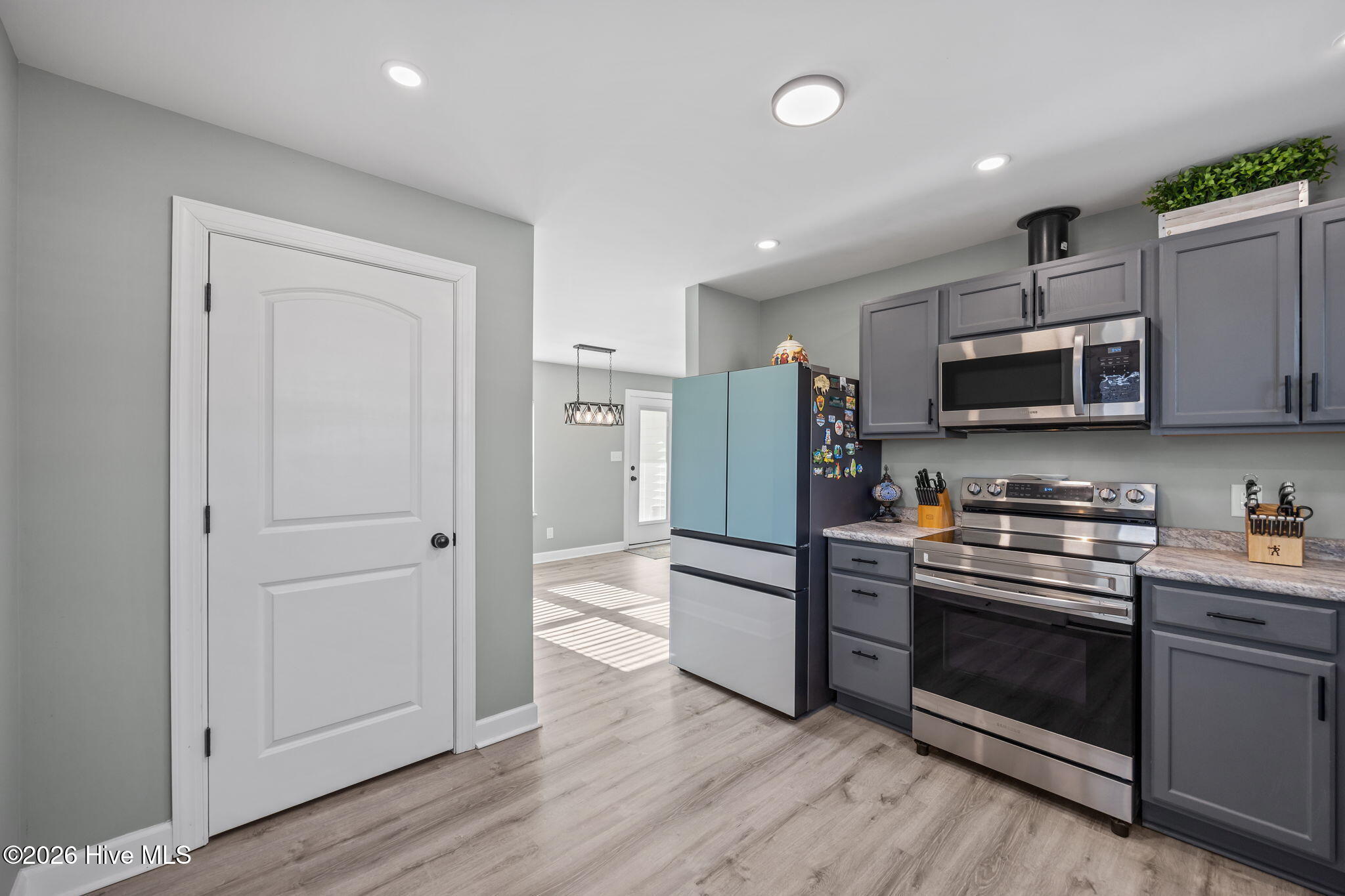 391 Second Street Property Photo 10