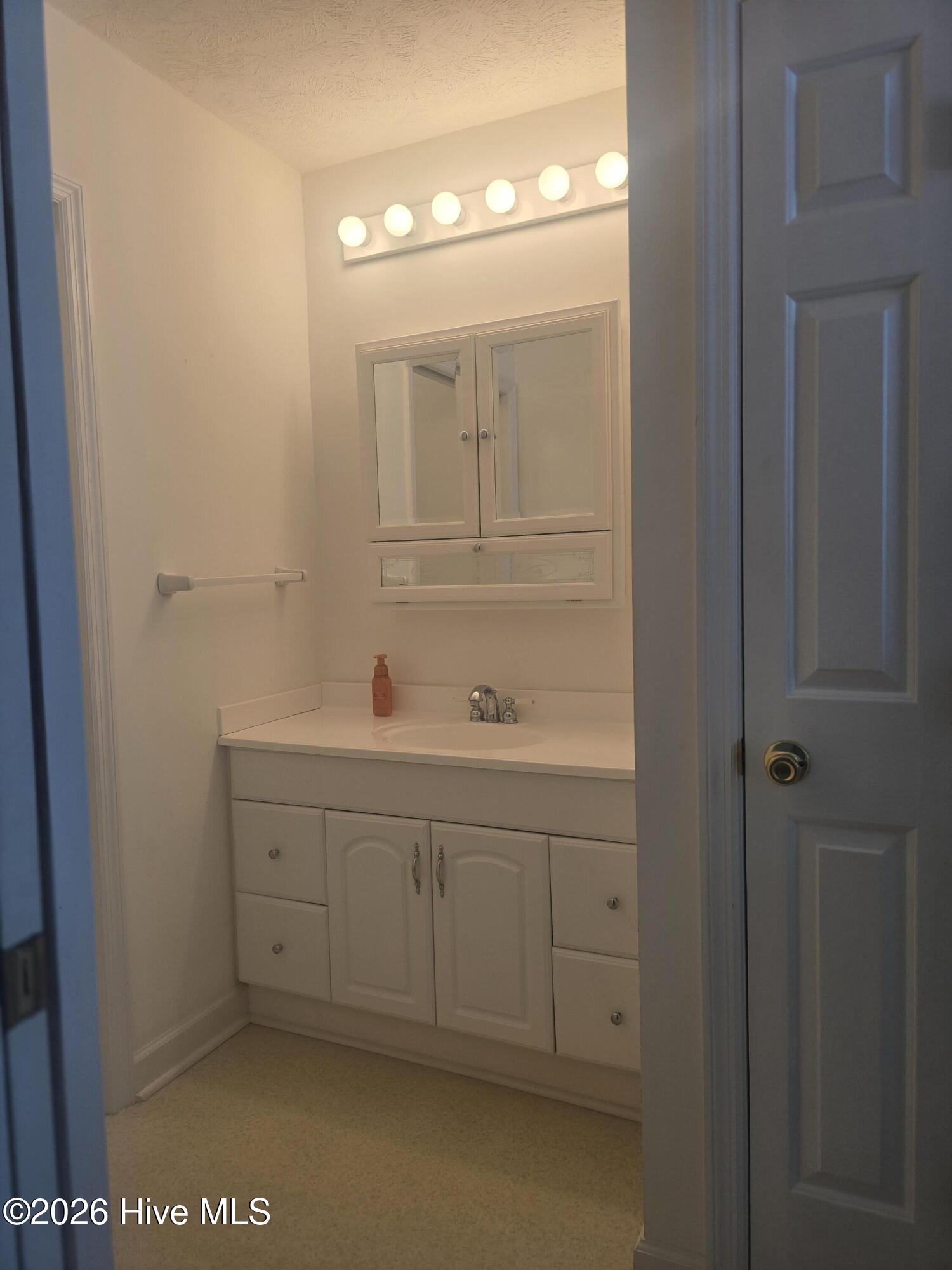 214 E Bladen Street Property Photo 32