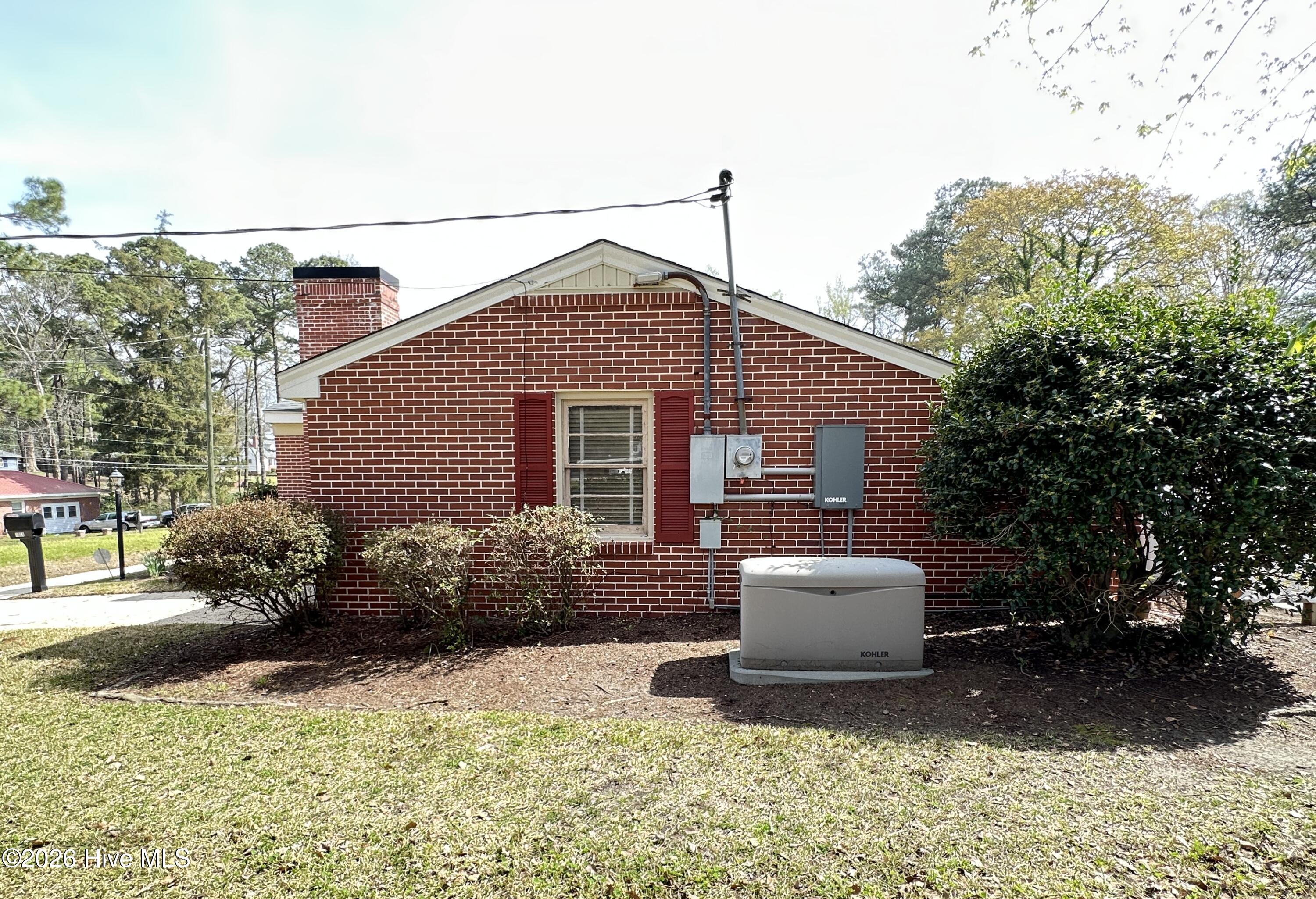 100 Wilson Street # A Property Photo 6