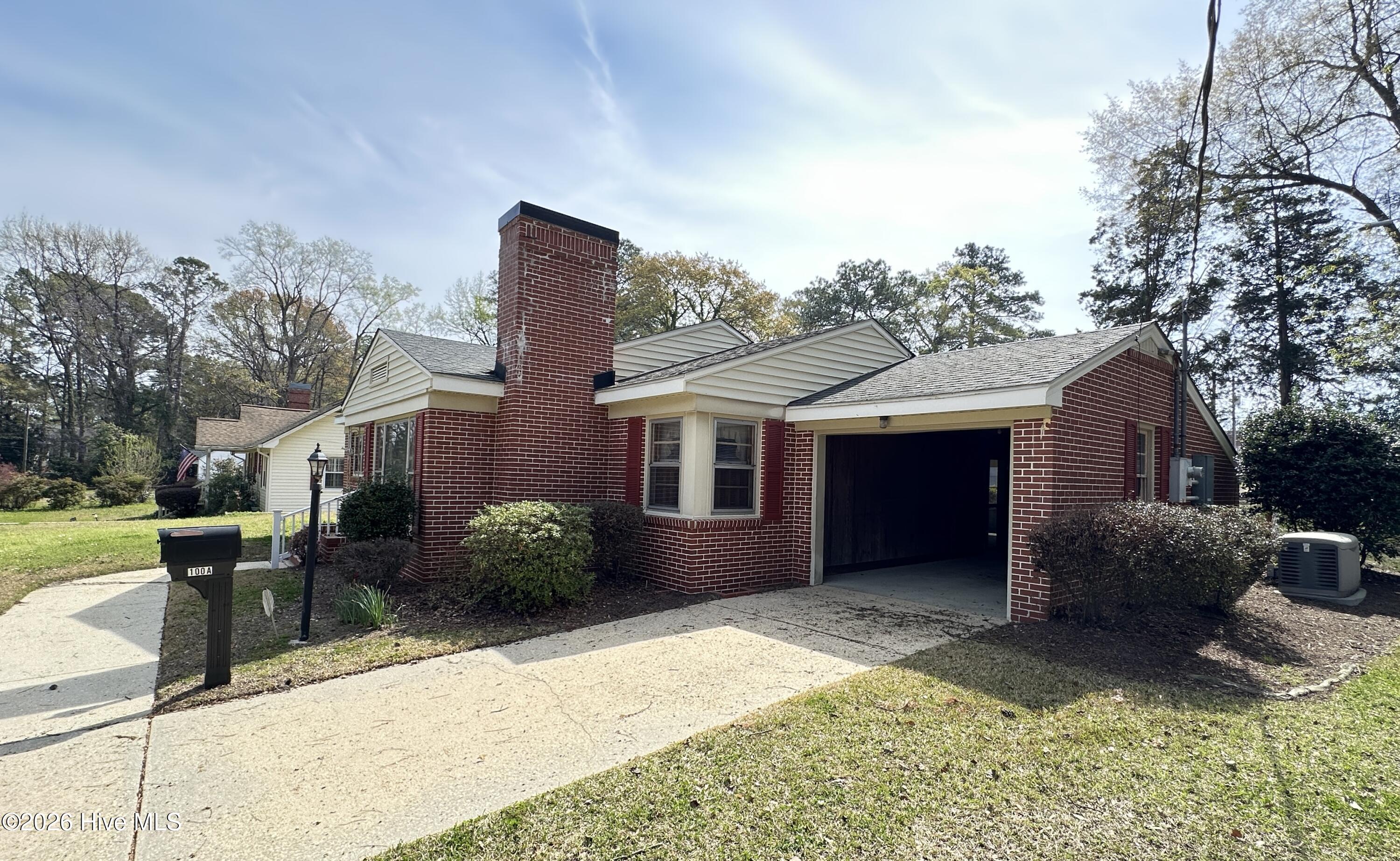 100 Wilson Street # A Property Photo 7