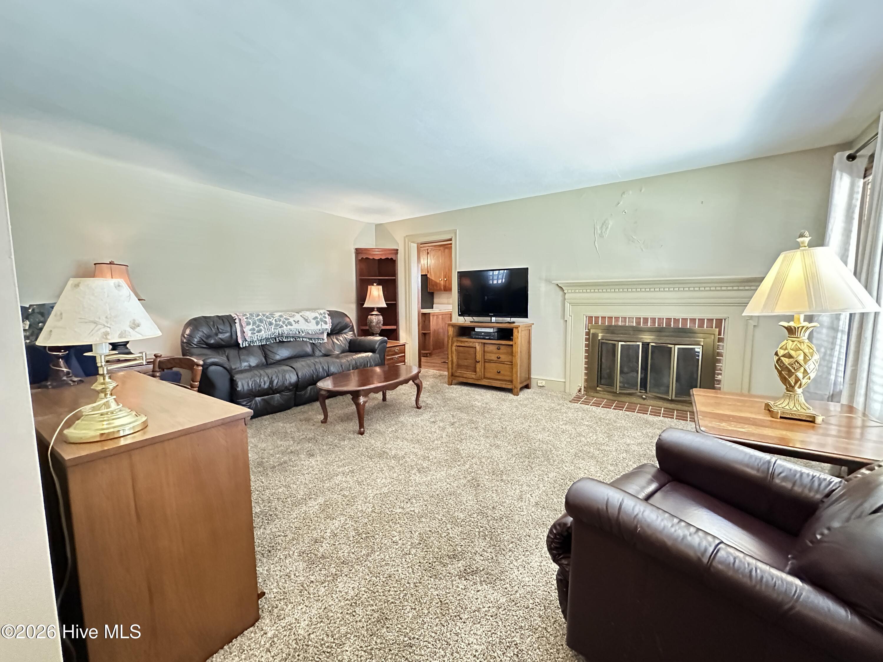 100 Wilson Street # A Property Photo 16