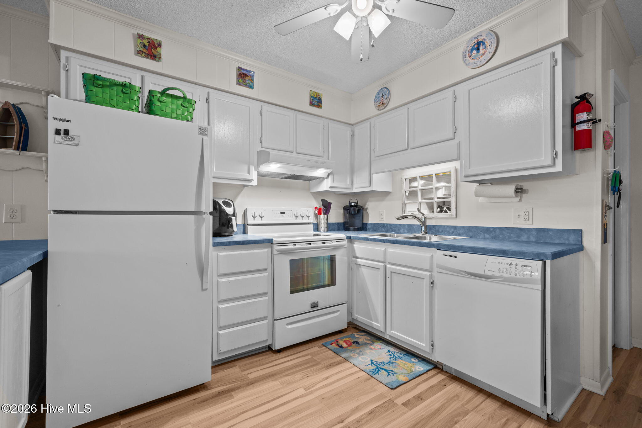 301 E Commerce Way Road 357 Property Photo 9