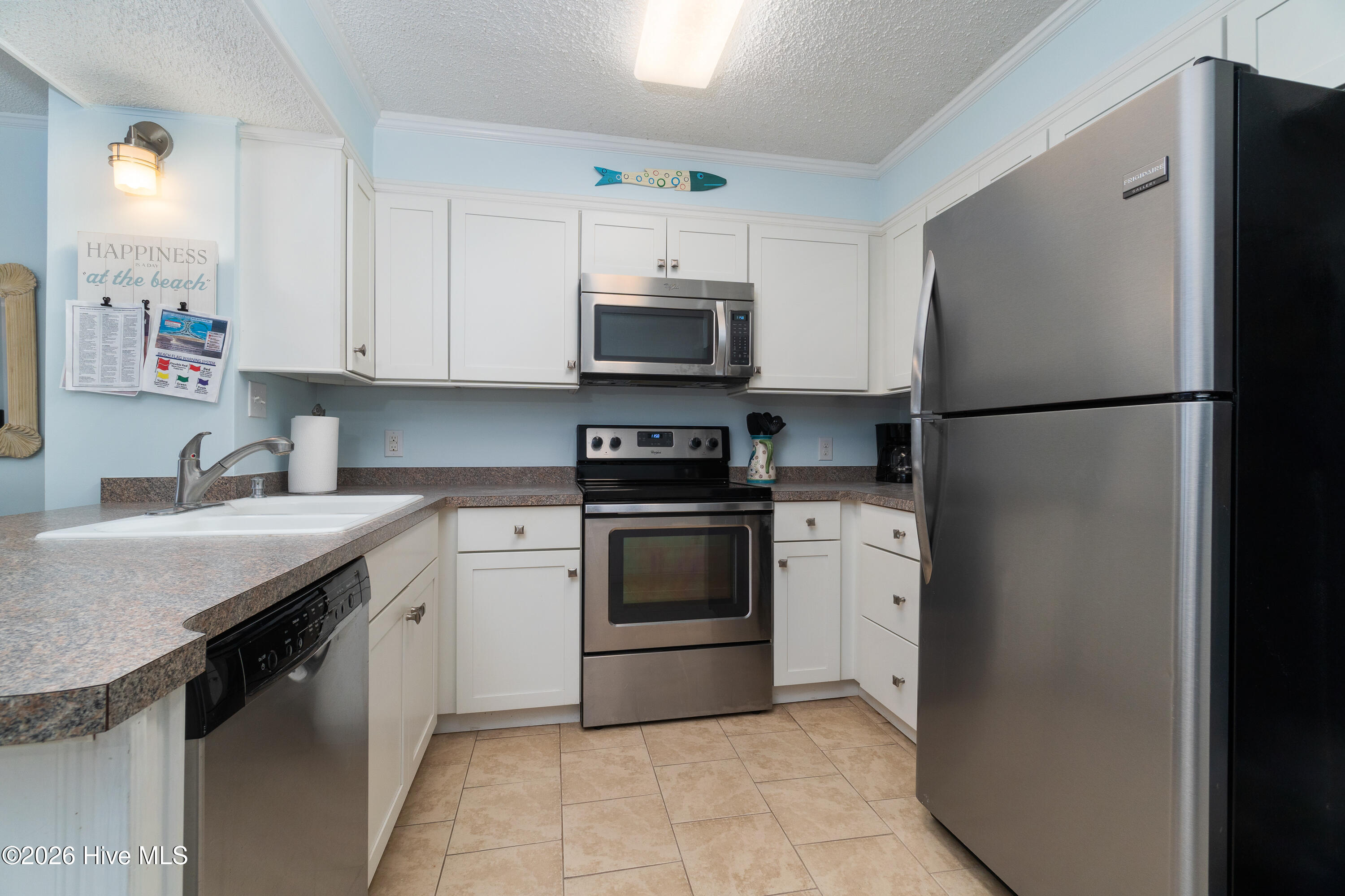 2511 W Ft Macon Road 111 B Property Photo 14