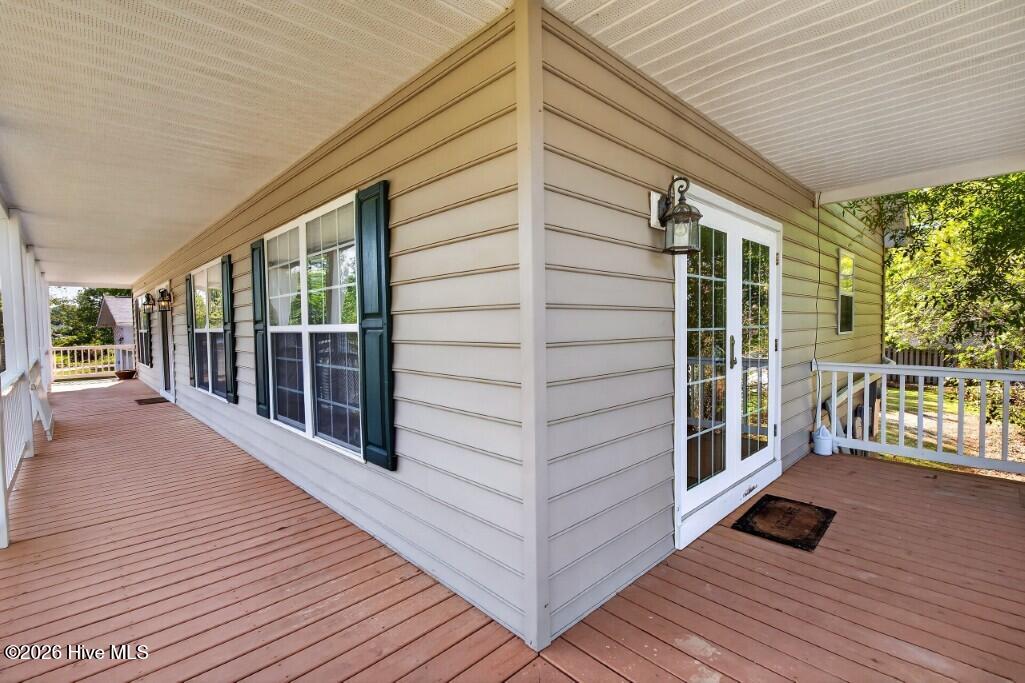 106 Portside Lane Property Photo 11