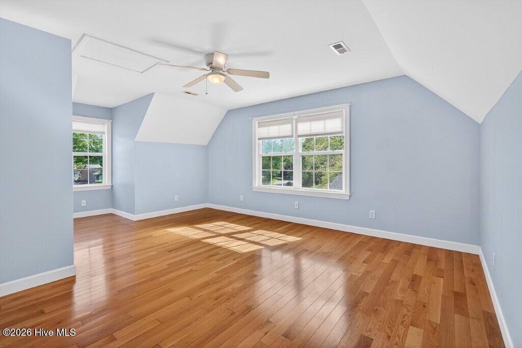 106 Portside Lane Property Photo 28