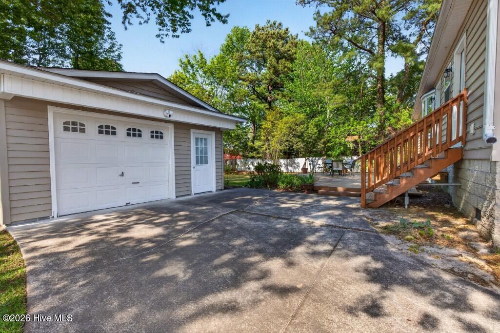 106 Portside Lane Property Photo 33