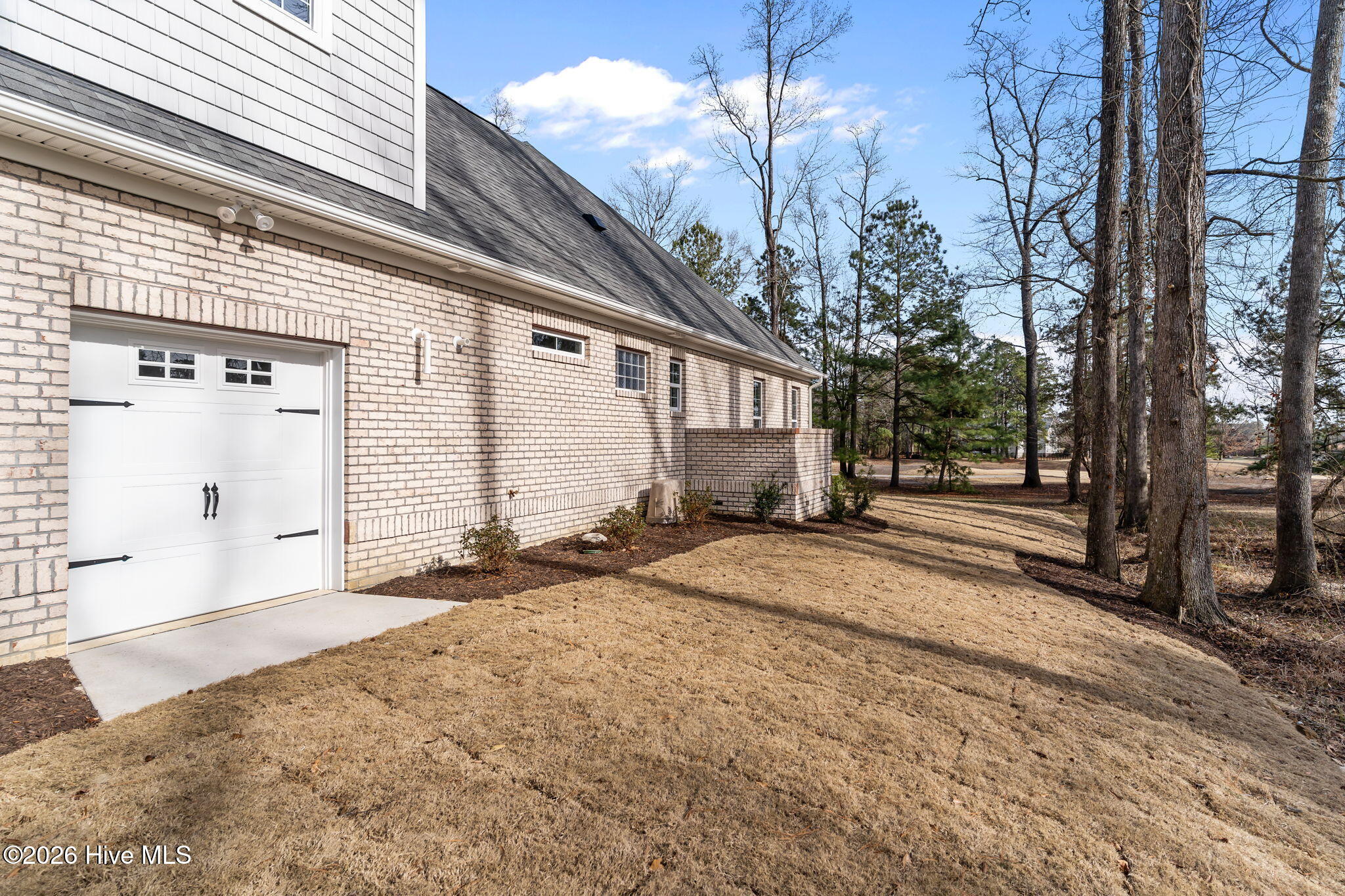 193 E Winding Way Property Photo 47