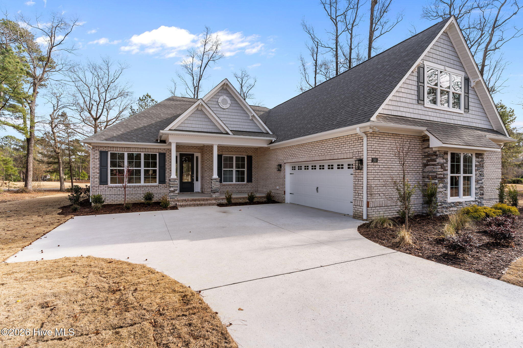 193 E Winding Way Property Photo 48