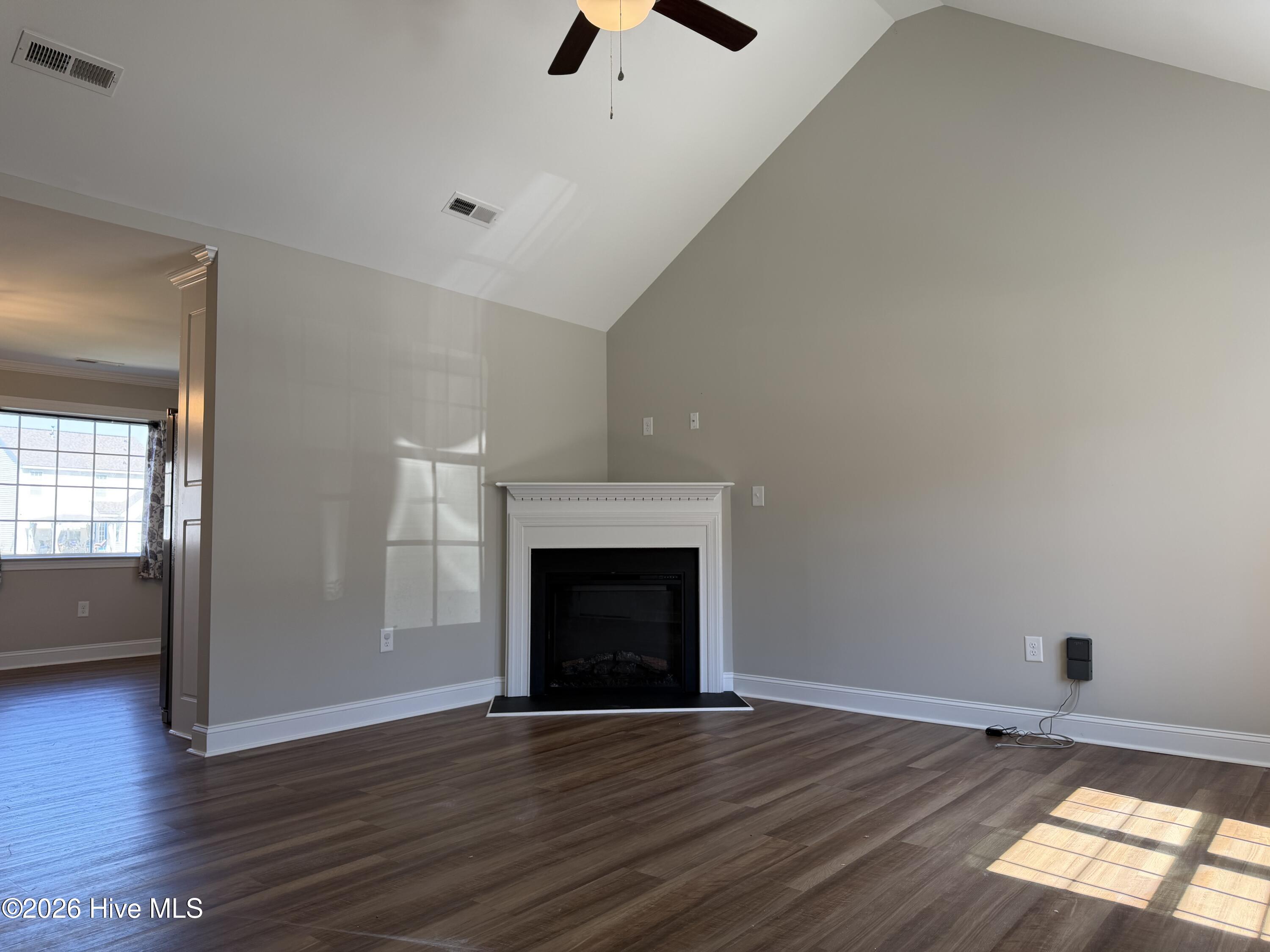 1346 Echo Lake Lane Property Photo 4