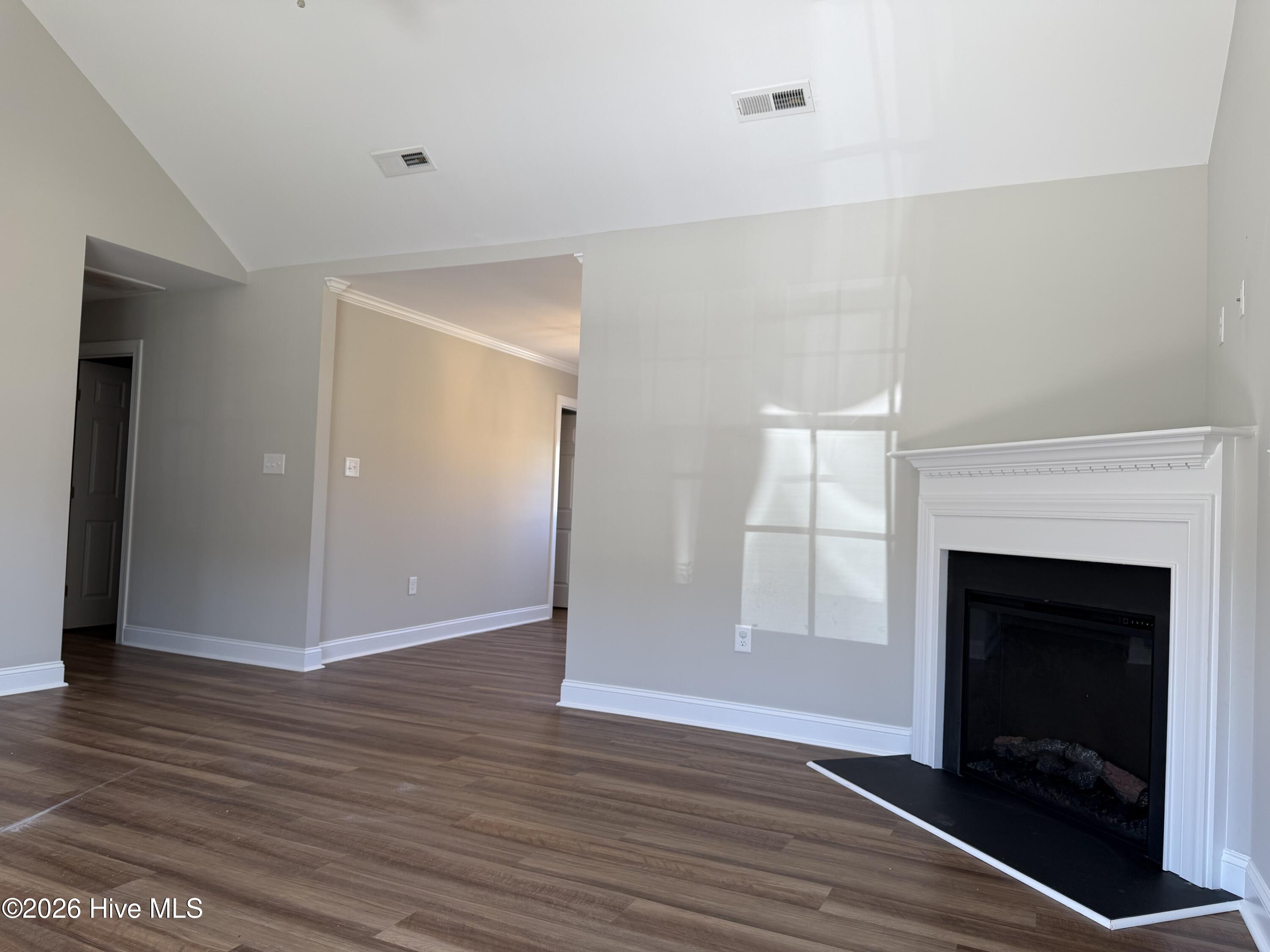 1346 Echo Lake Lane Property Photo 5