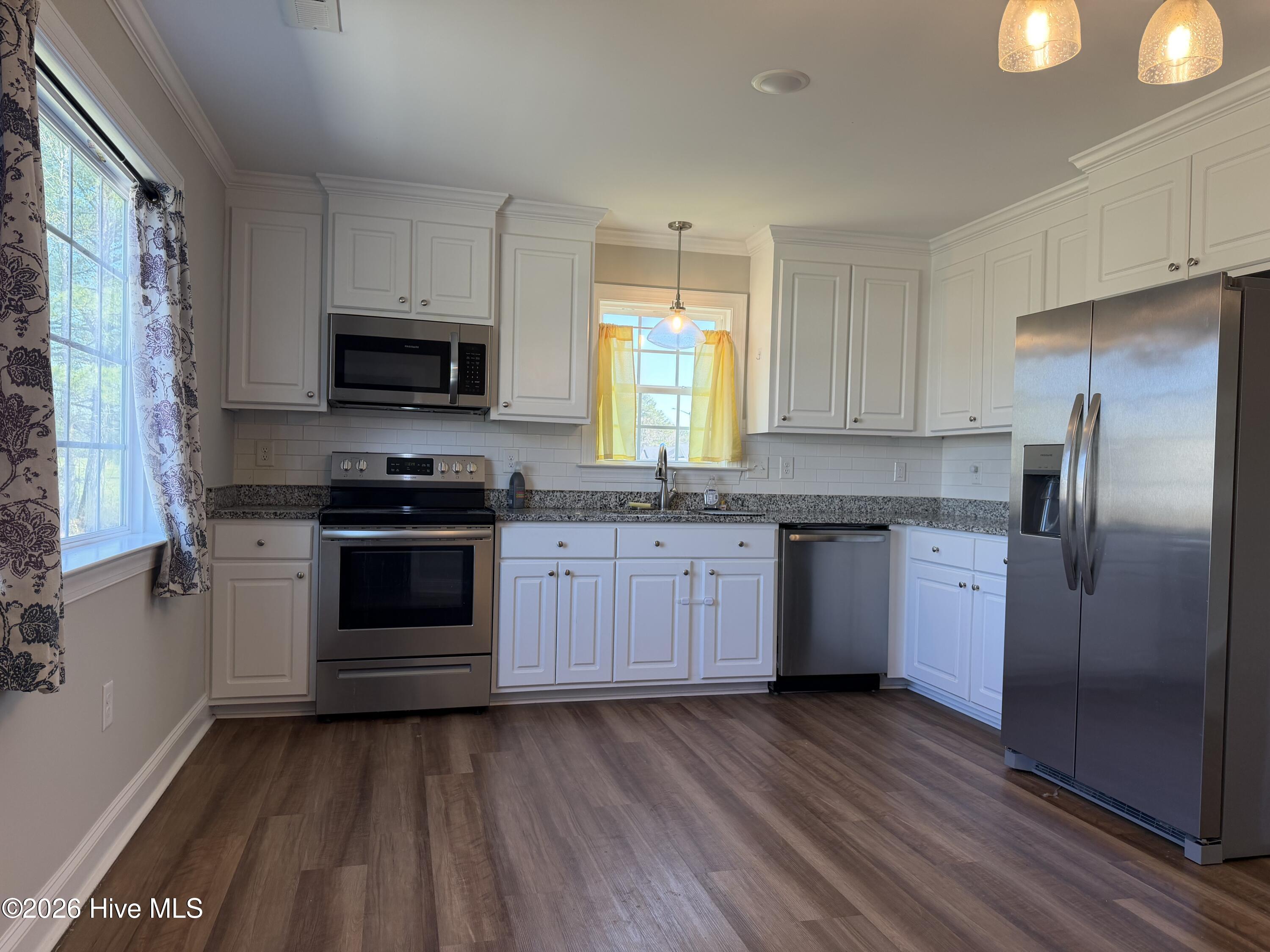 1346 Echo Lake Lane Property Photo 10