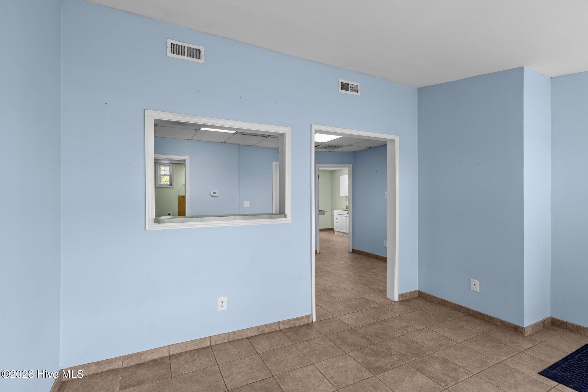 1468 W Corbett Avenue Property Photo 6