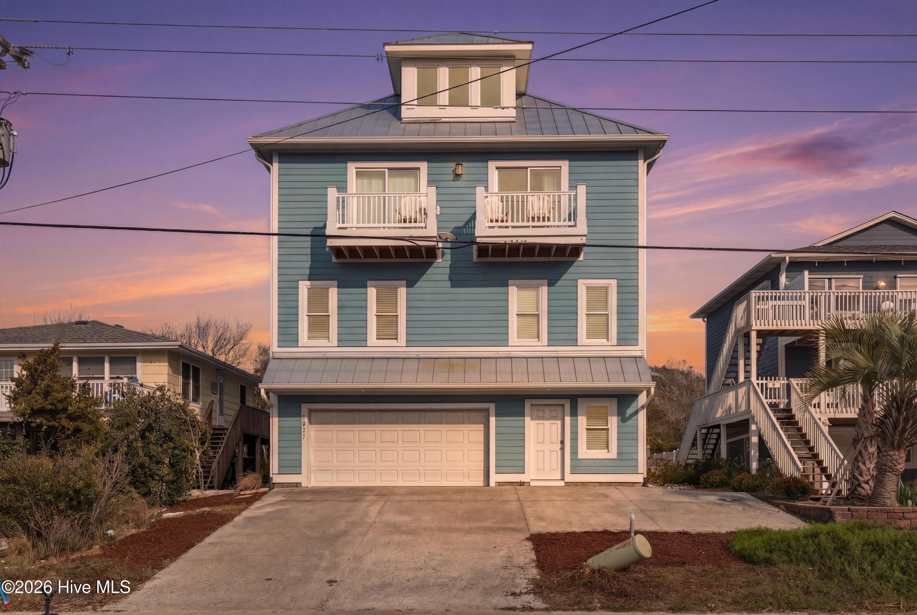 1617 S Shore Drive Property Photo 2