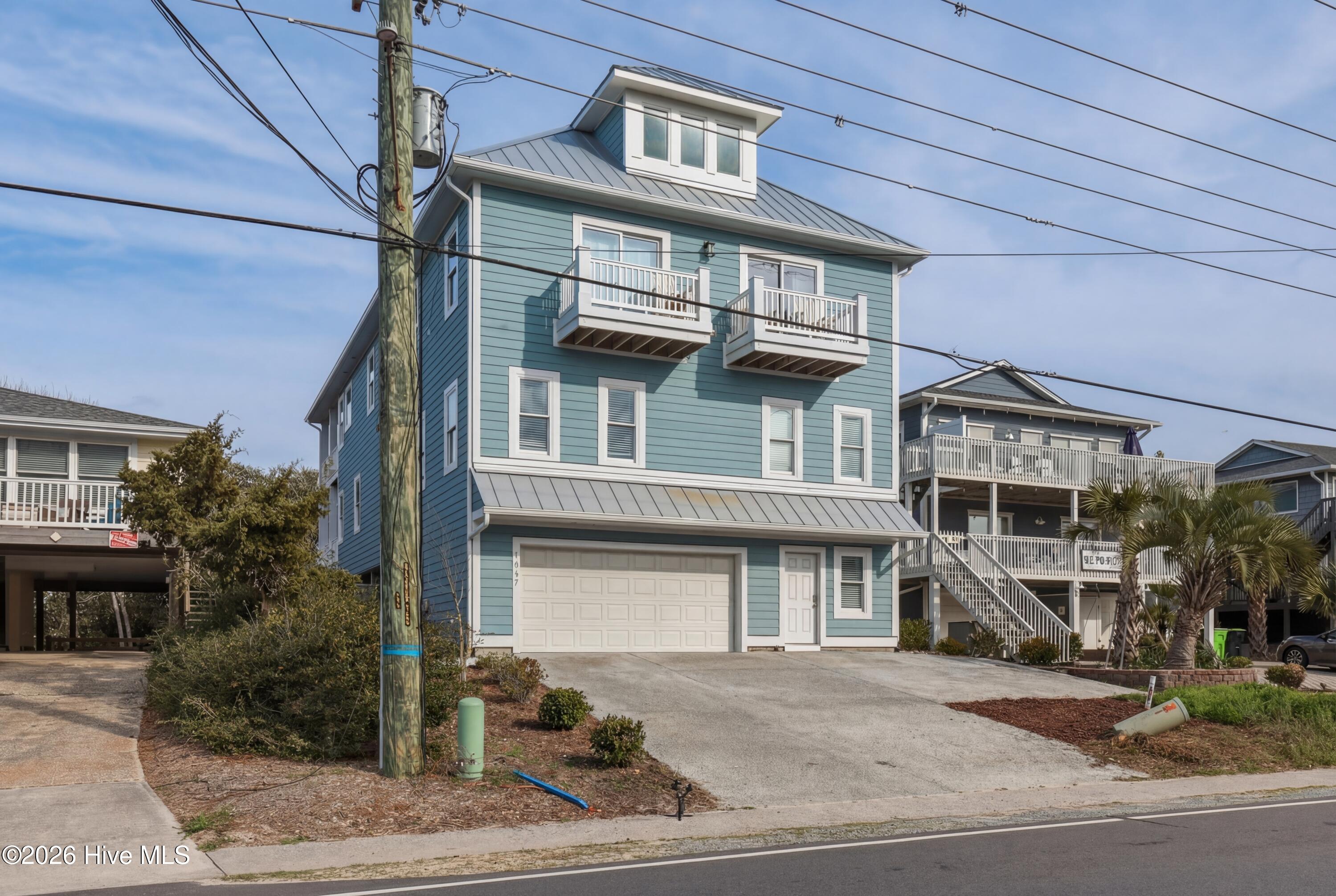 1617 S Shore Drive Property Photo 4