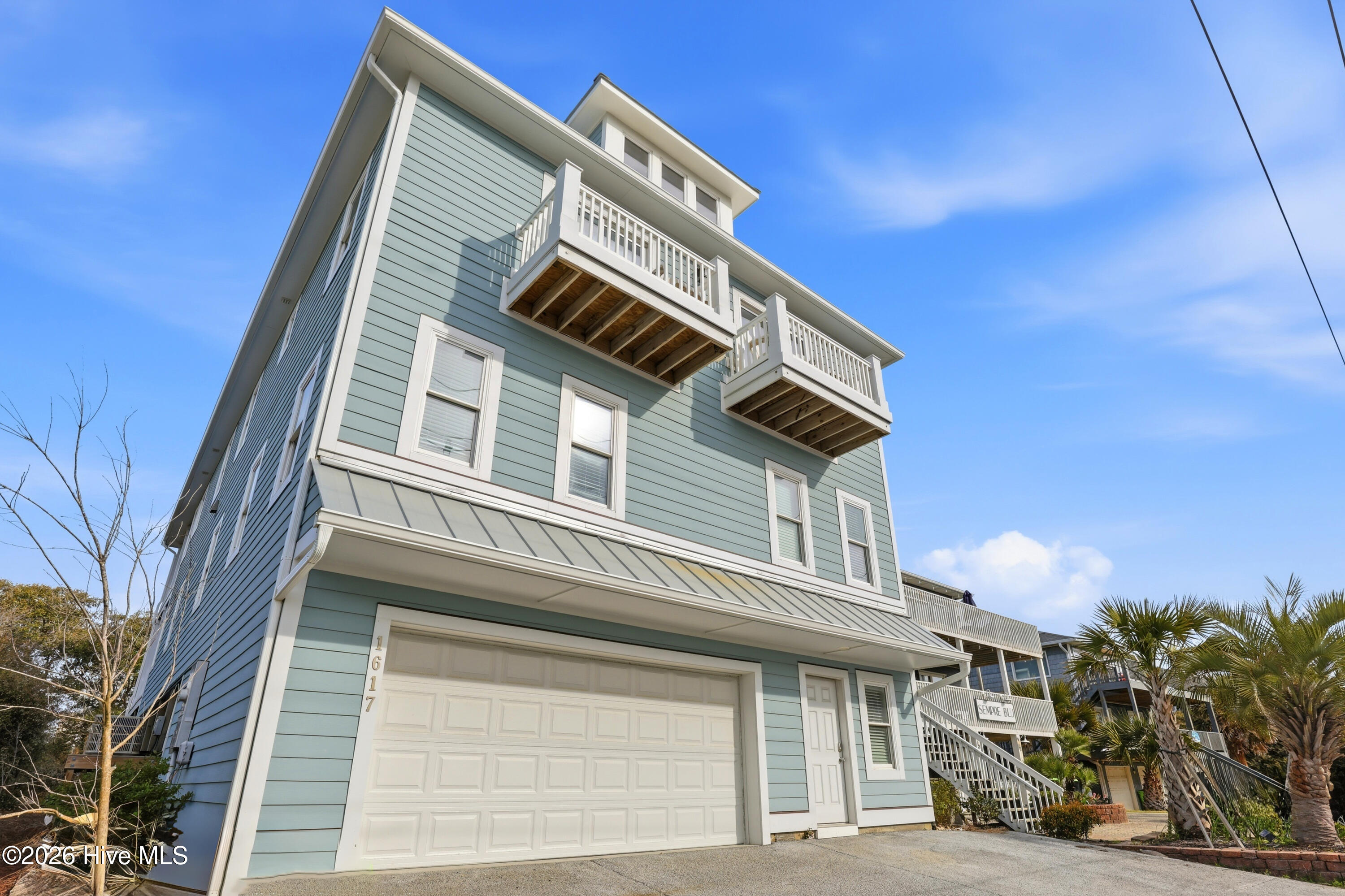 1617 S Shore Drive Property Photo 8