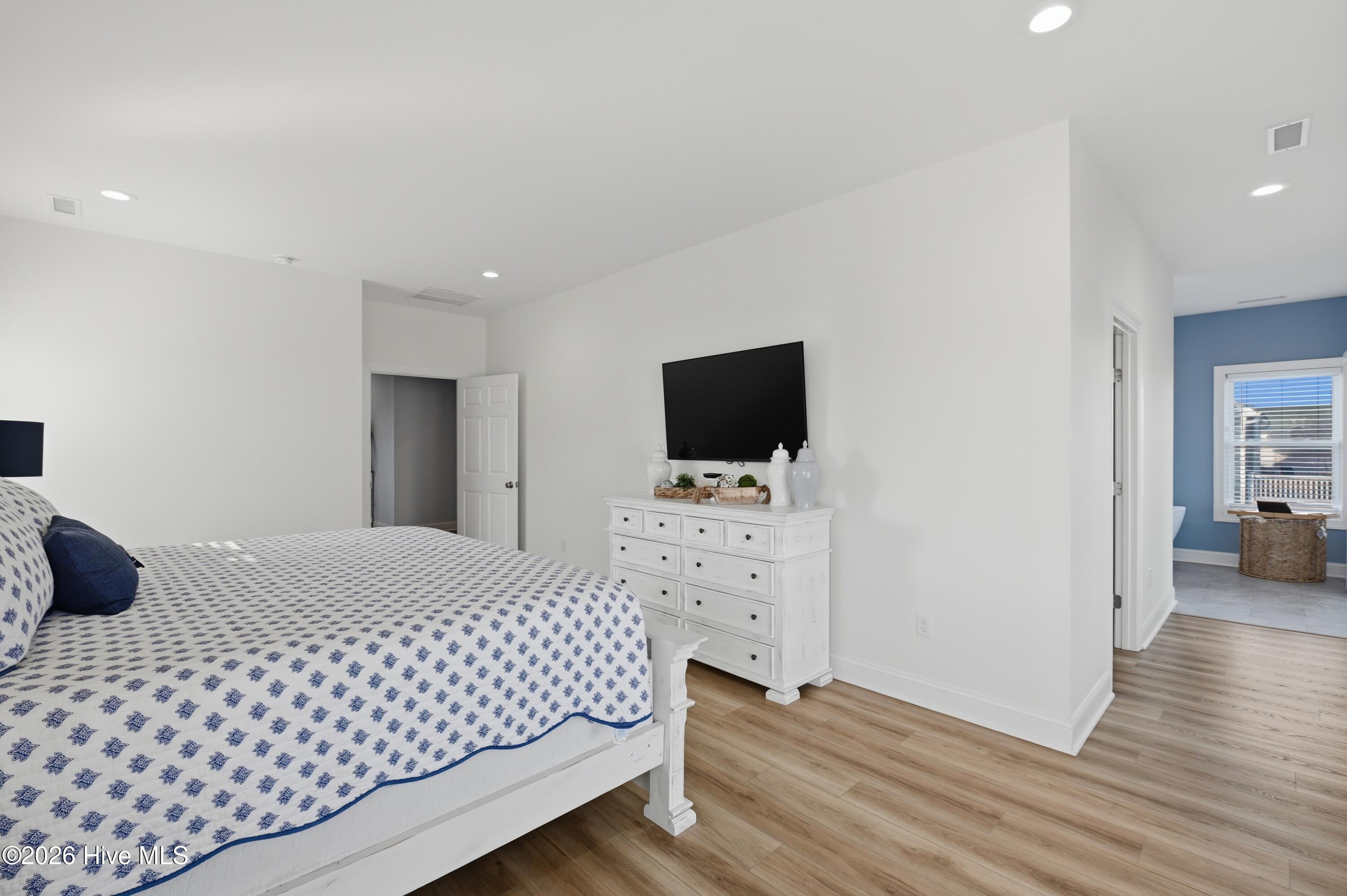1617 S Shore Drive Property Photo 22