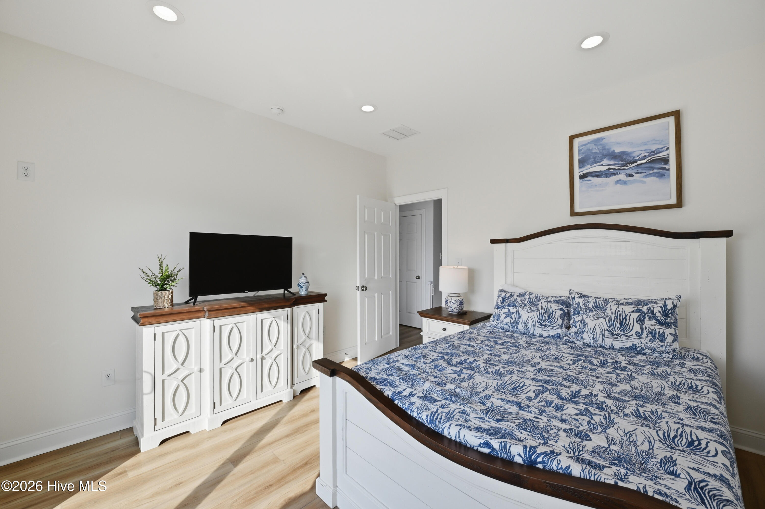1617 S Shore Drive Property Photo 42