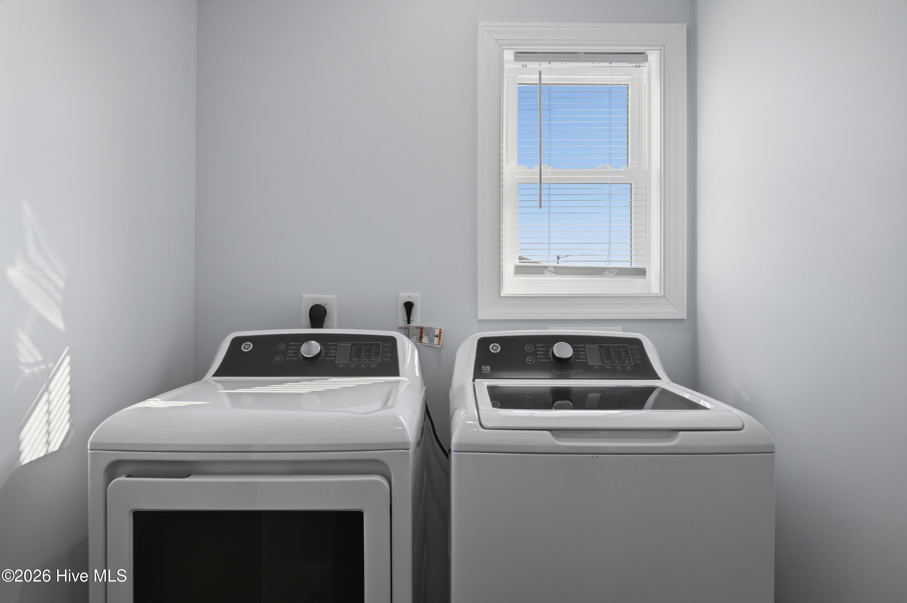 1617 S Shore Drive Property Photo 48
