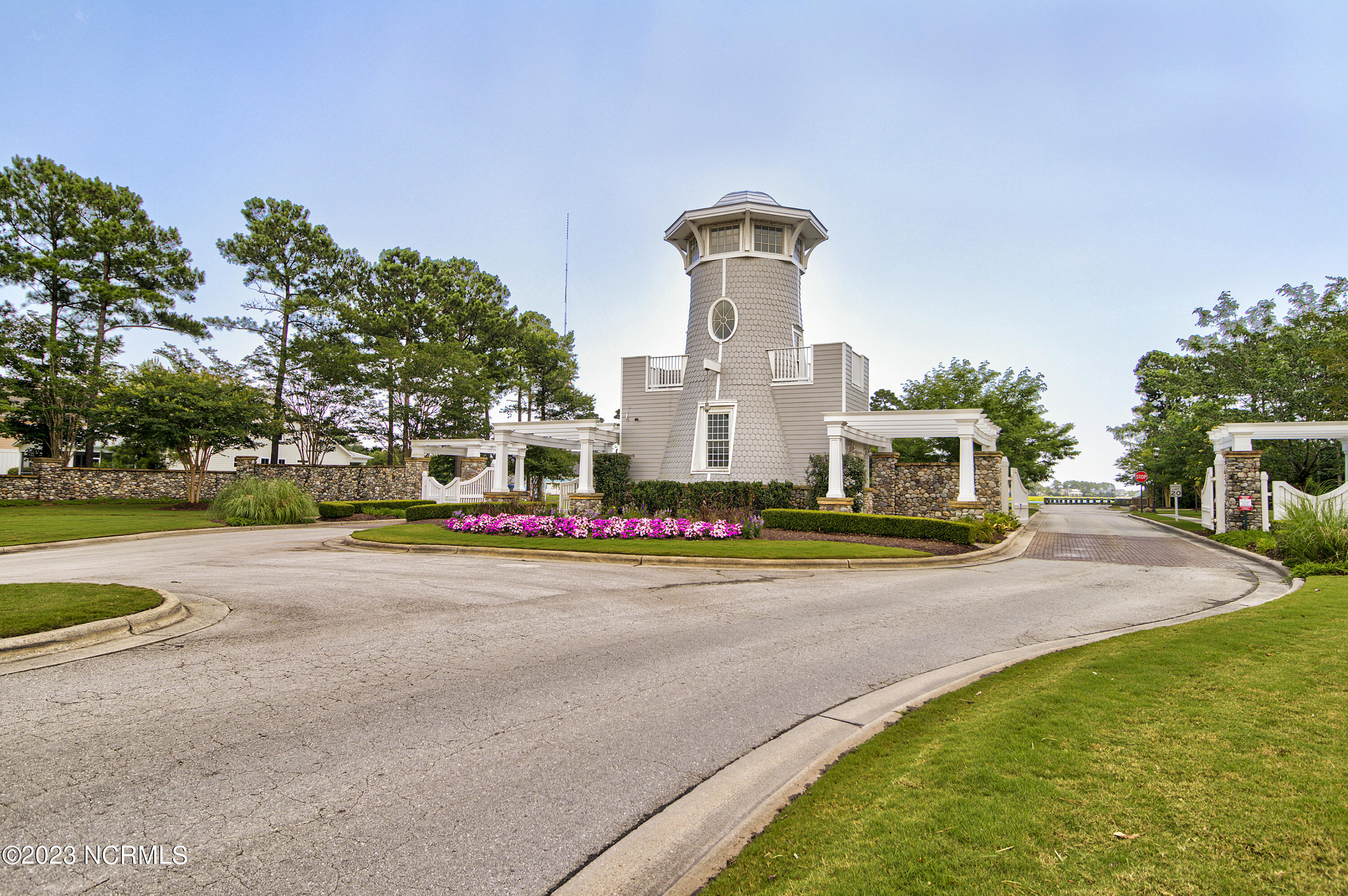 155 218 Whispering Pine Lane Property Photo 15