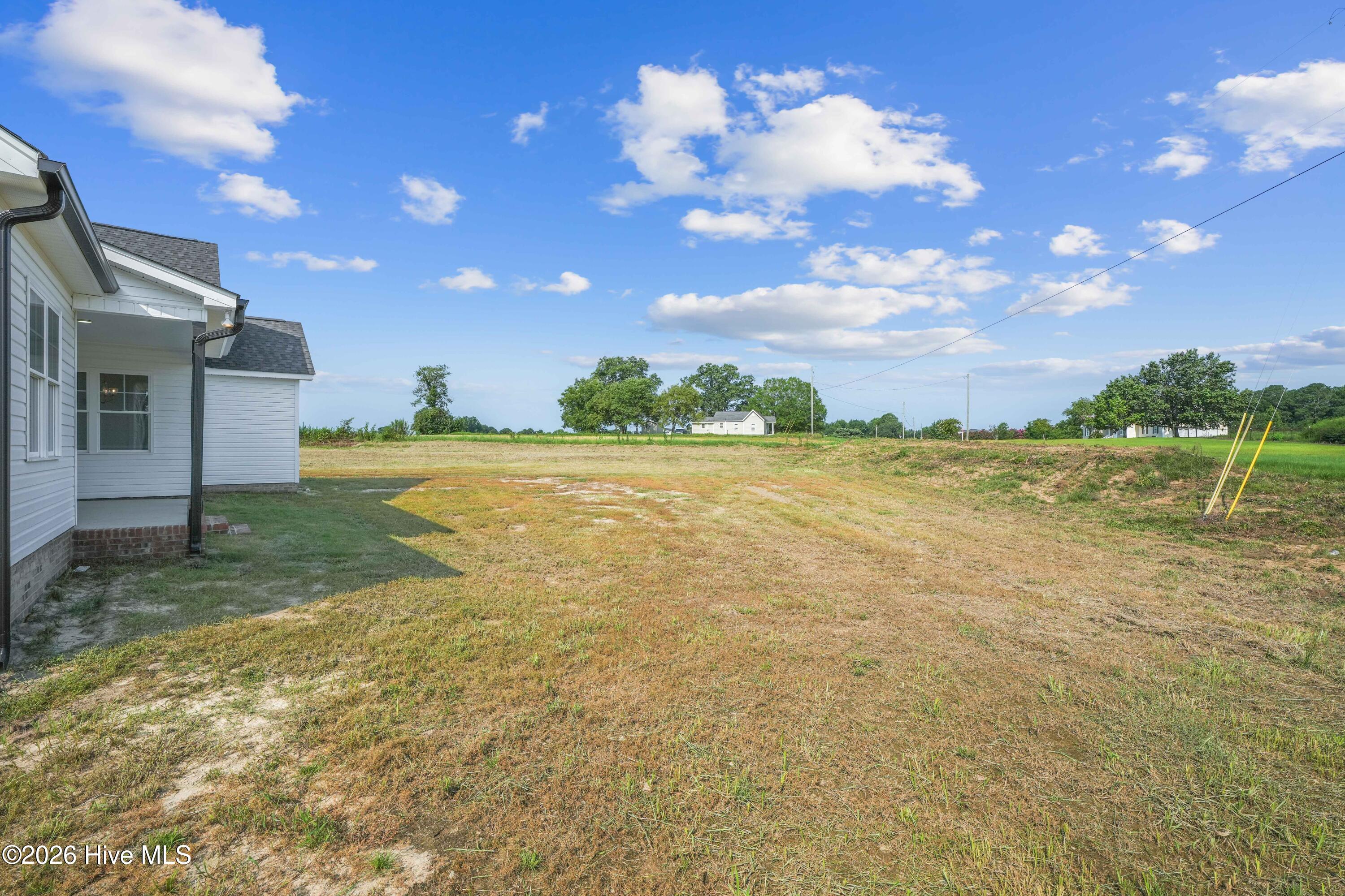 205 N Rabbit Run Drive Property Photo 9