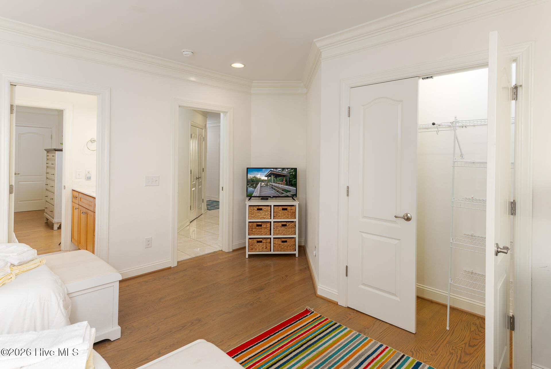 1032 Tide Ridge Drive Property Photo 14