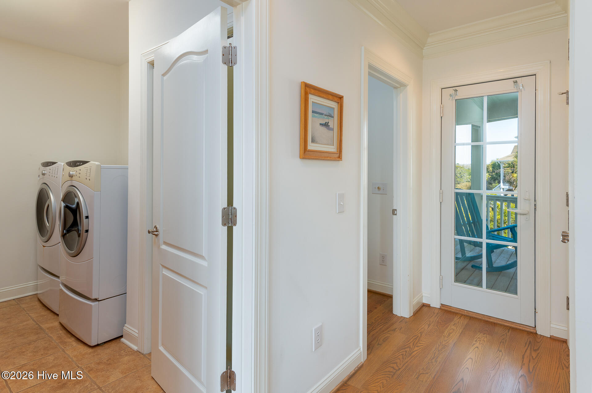 1032 Tide Ridge Drive Property Photo 18